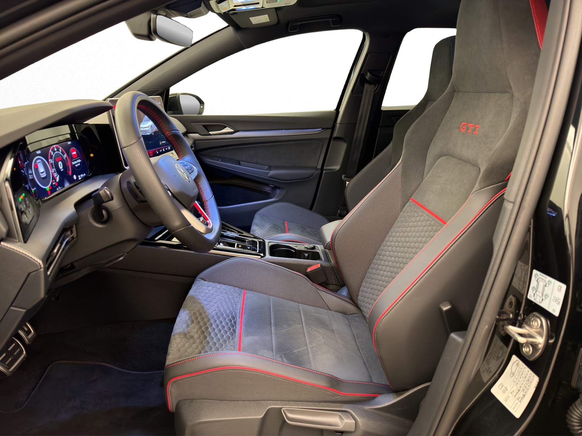 VW Golf 8 2.0 TSI GTI Clubsport-image-5