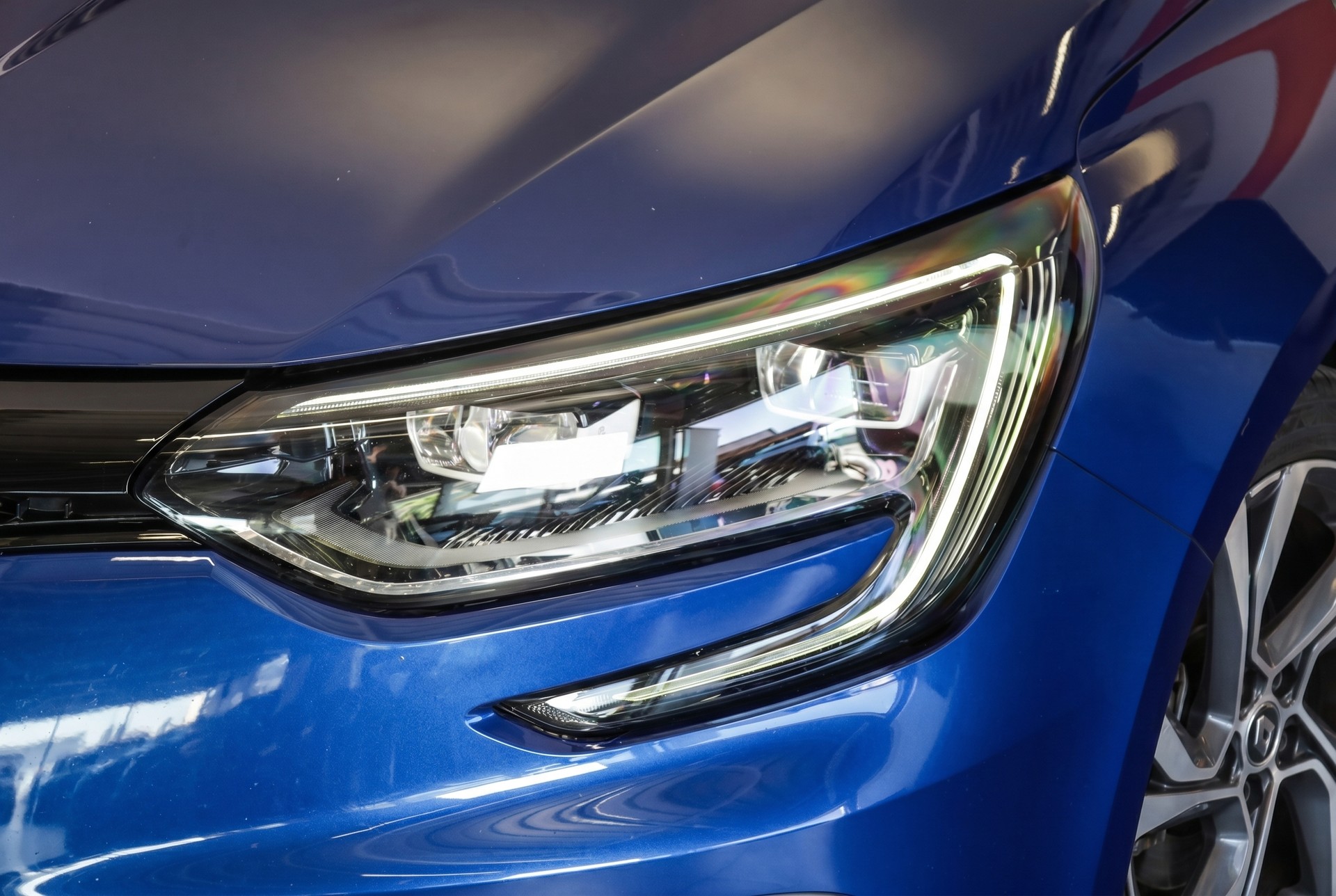RENAULT Mégane 1.6 16V Turbo GT EDC Limited-image-7