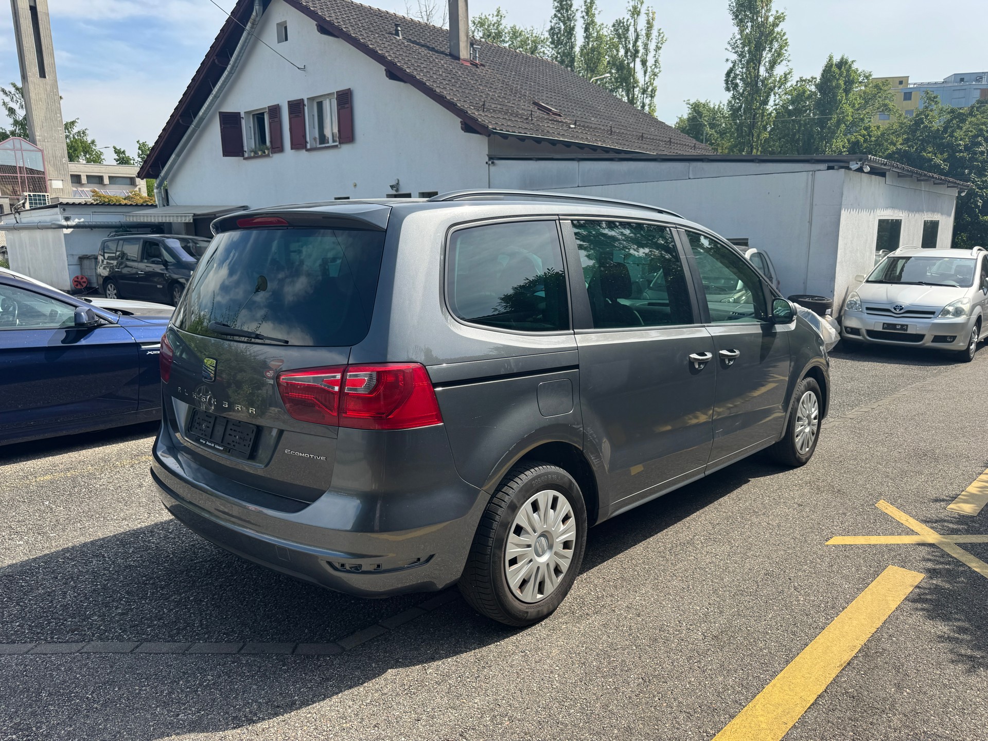 SEAT Alhambra 1.4 TSI Reference Eco DSG-image-5