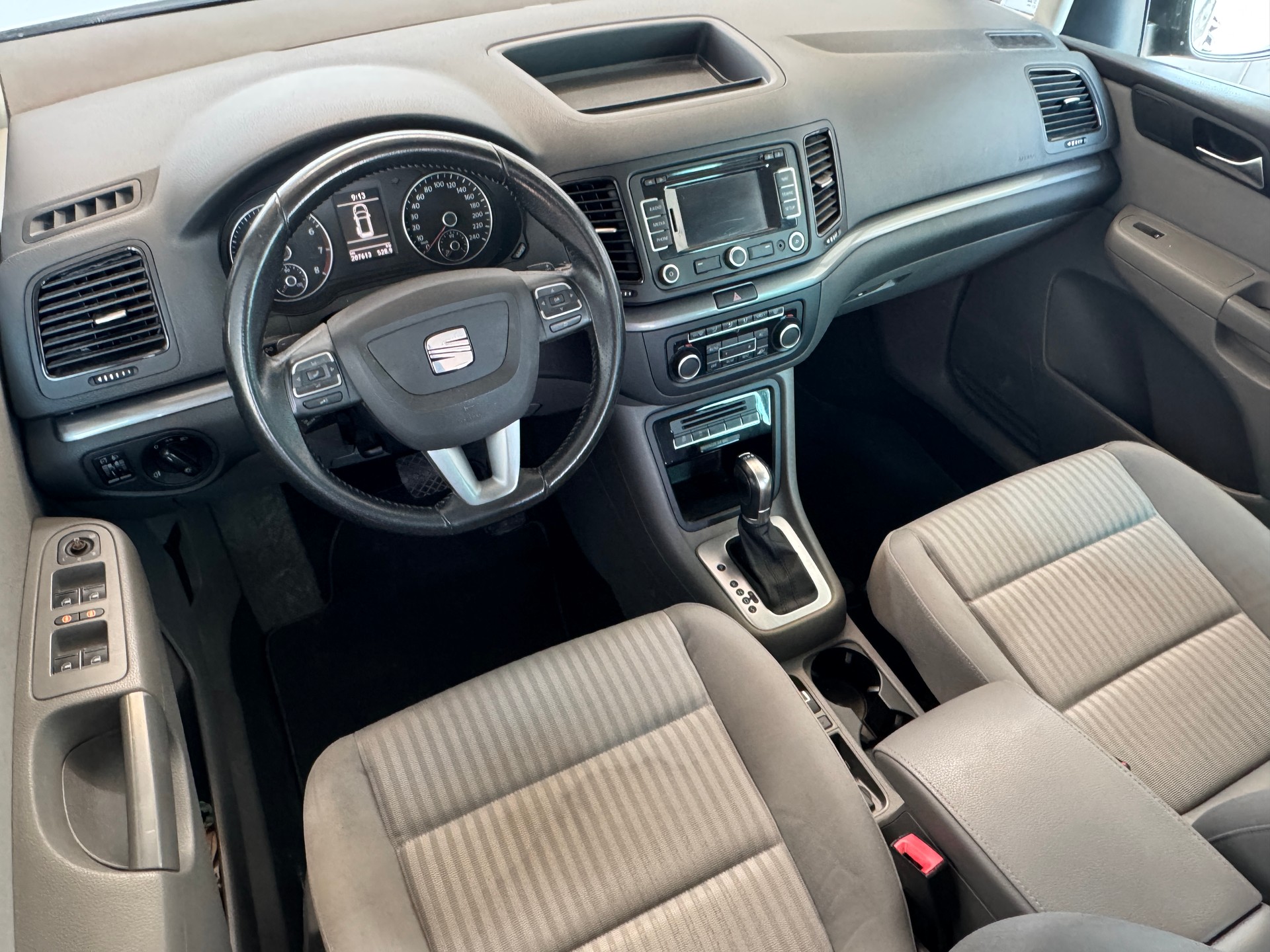 SEAT Alhambra 1.4 TSI Reference Eco DSG-image-12