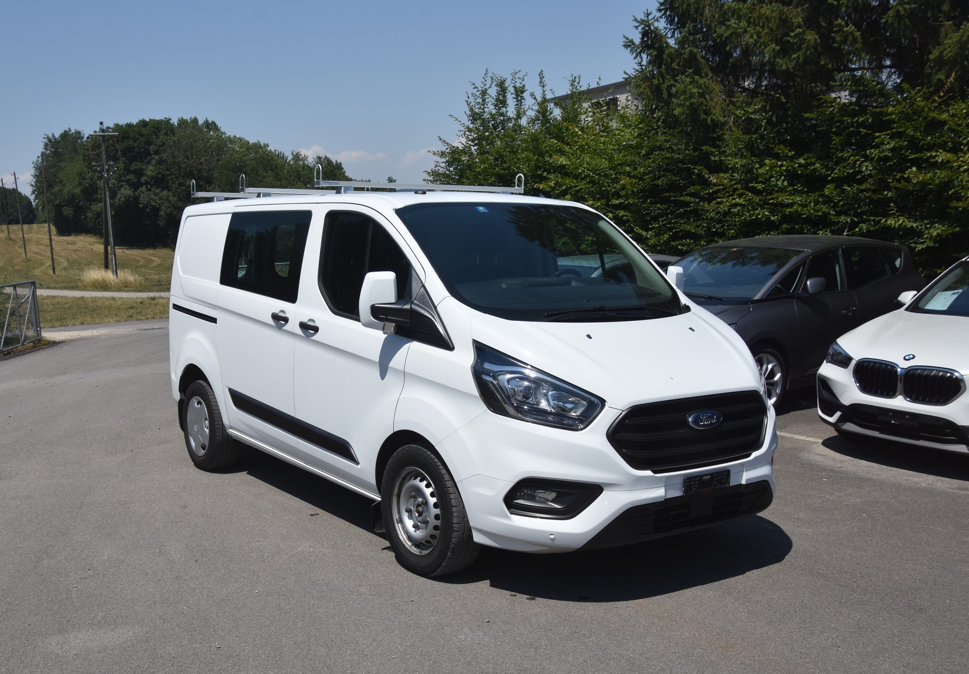FORD Transit Custom Van 320 L1H1 Trend-image-0