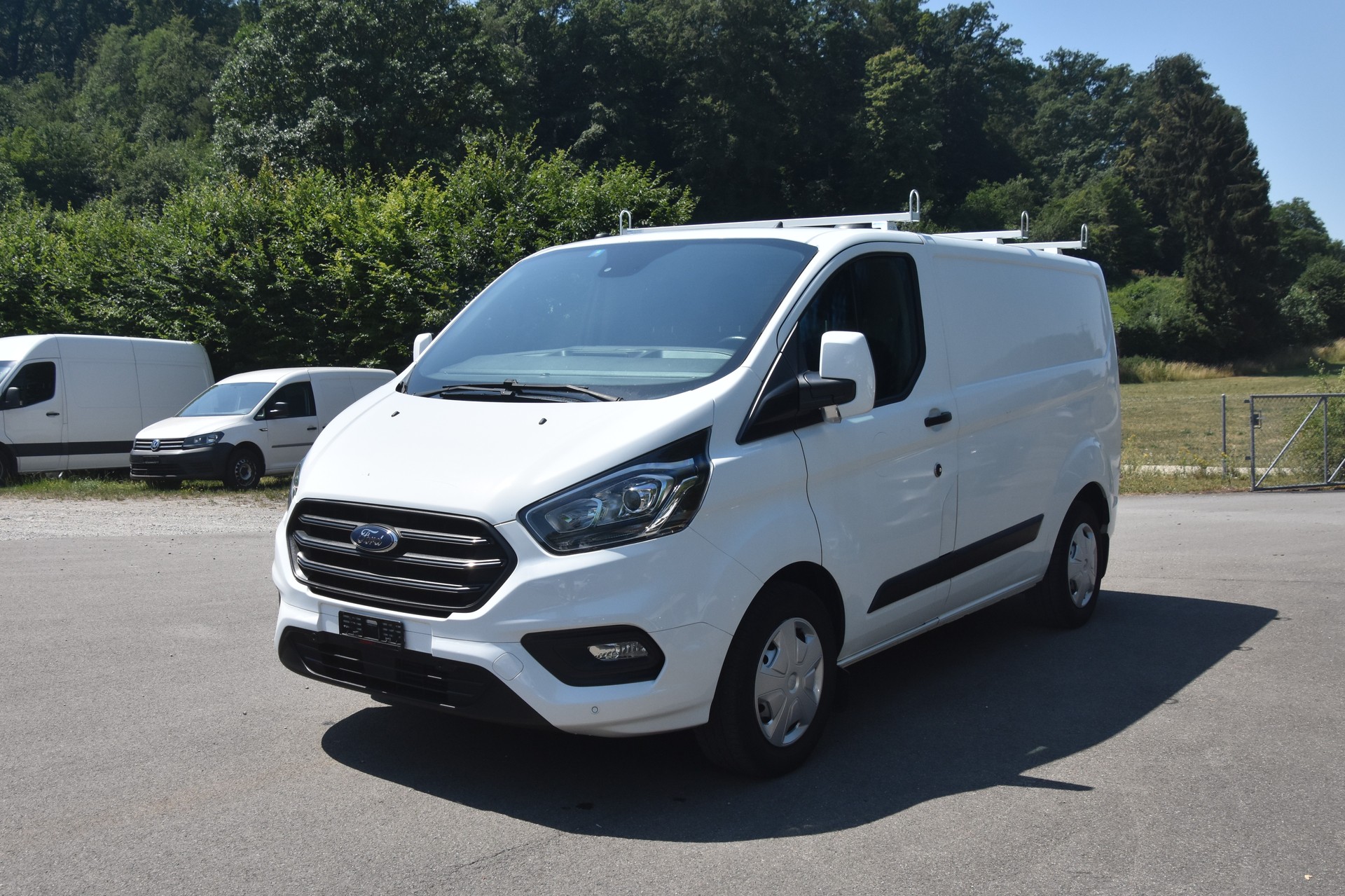 FORD Transit Custom Van 320 L1H1 Trend-image-2