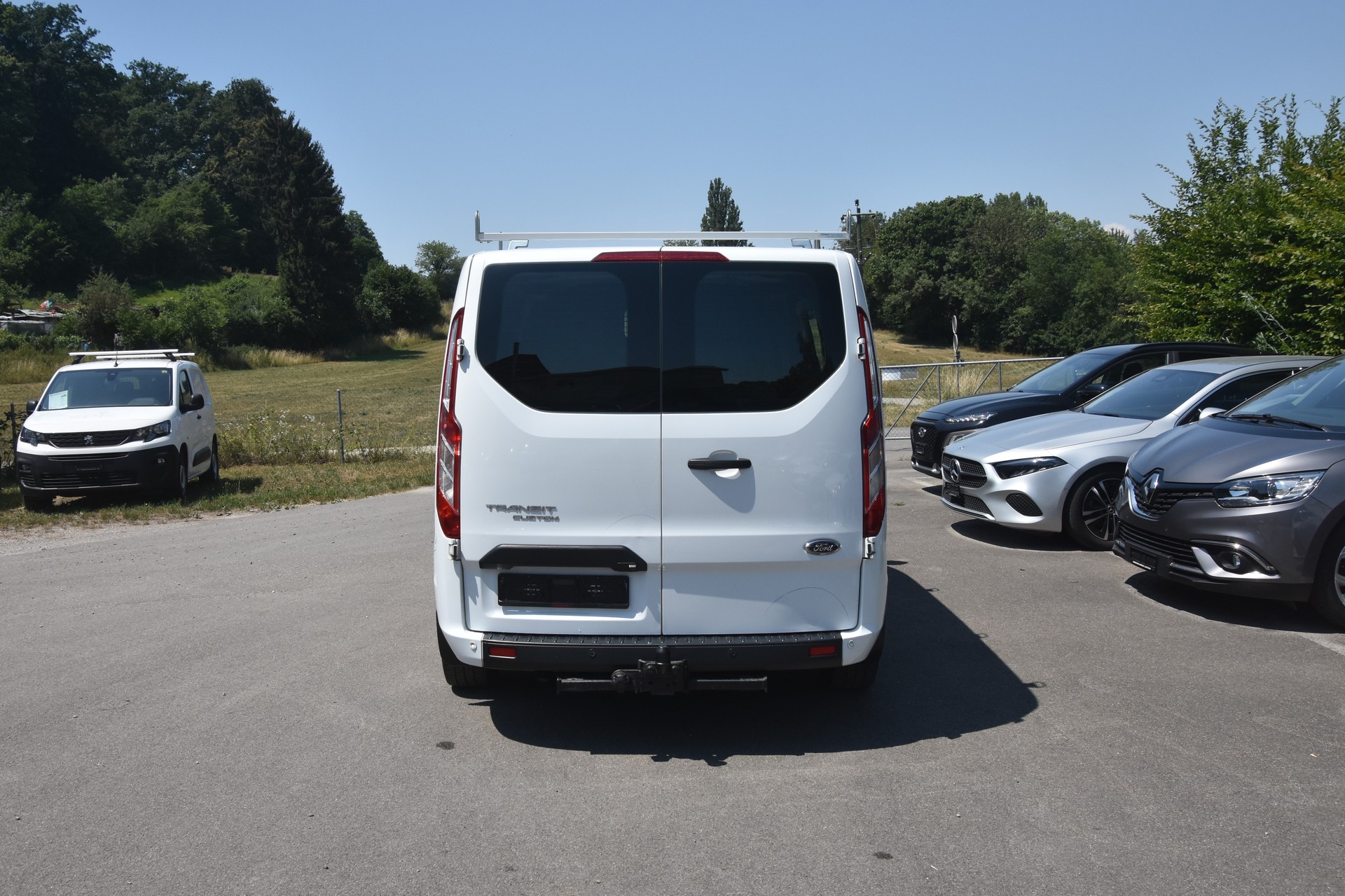 FORD Transit Custom Van 320 L1H1 Trend-image-6