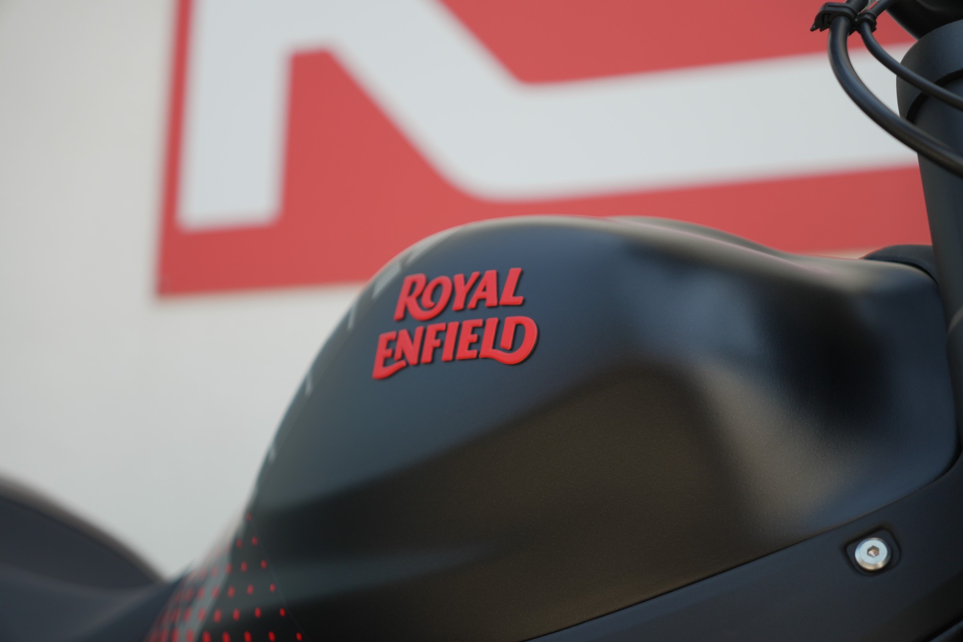ROYAL ENFIELD Apex 450-image-4