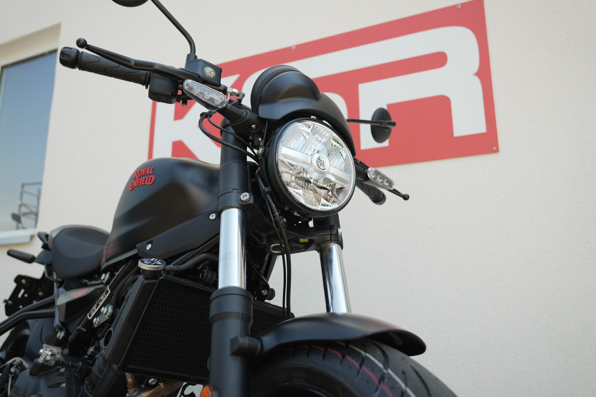 ROYAL ENFIELD Apex 450-image-8