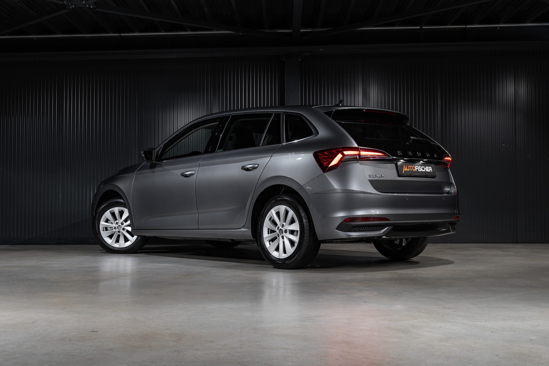 SKODA Scala 1.5 TSI Top Selection DSG-image-1
