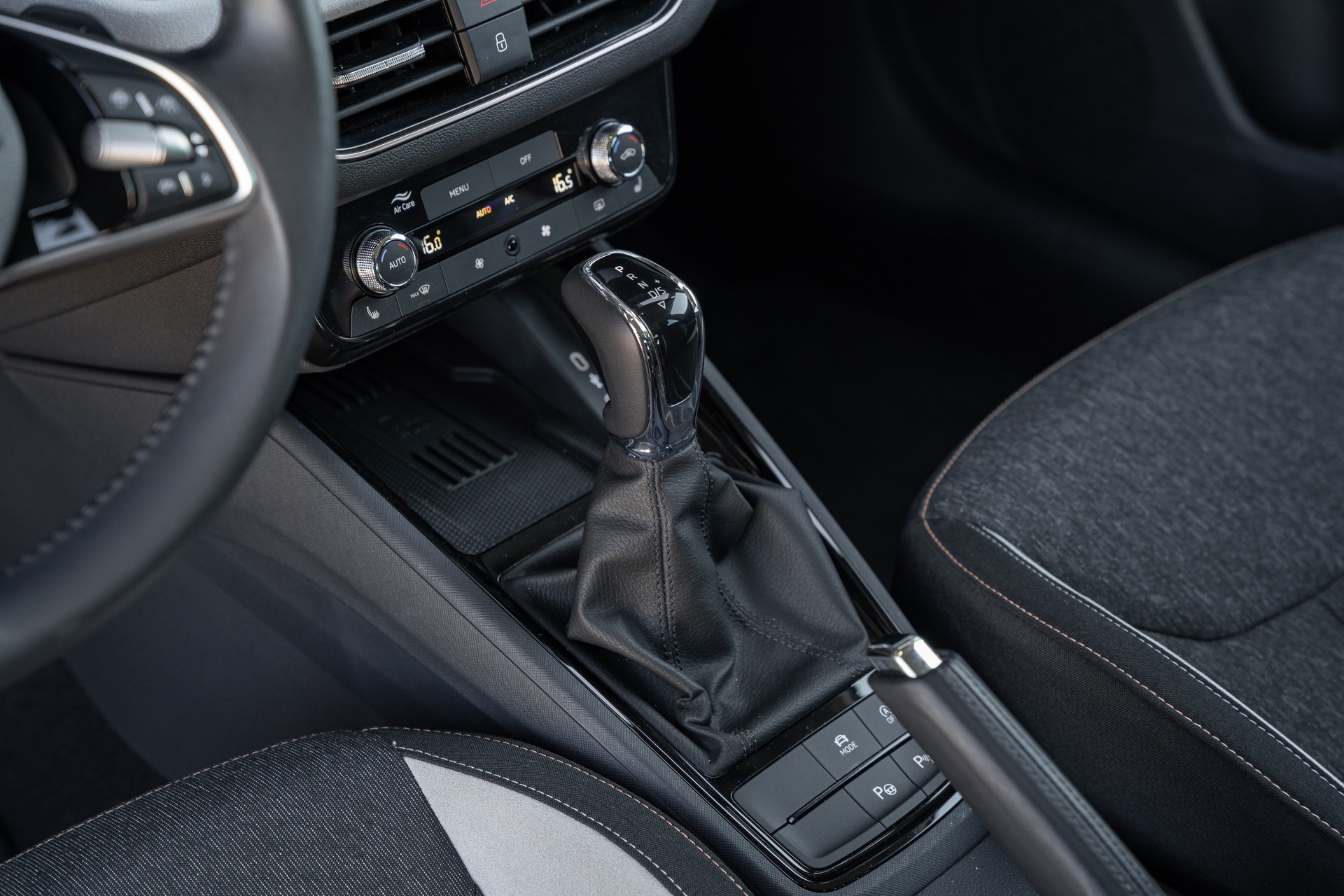 SKODA Scala 1.5 TSI Top Selection DSG-image-19