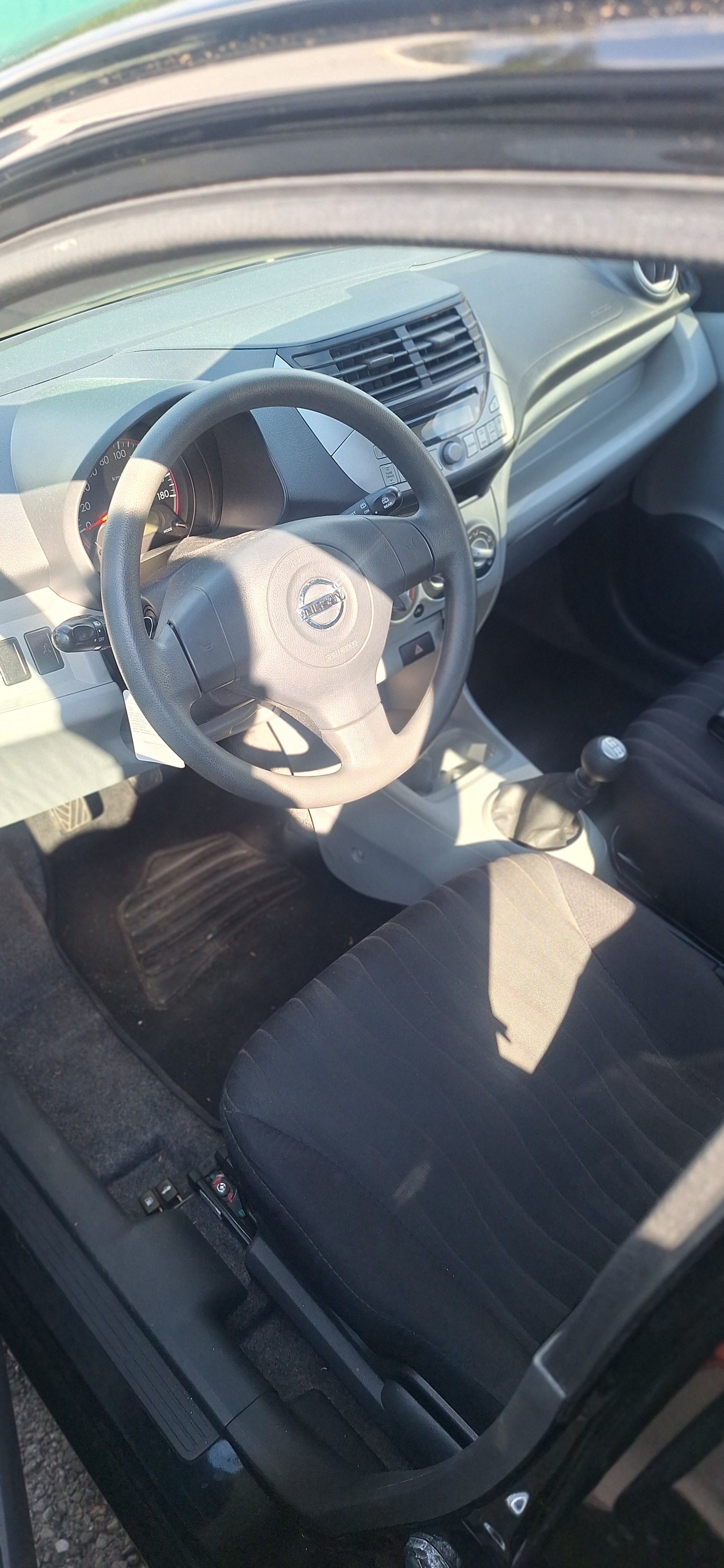NISSAN Pixo 1.0 acenta-image-4