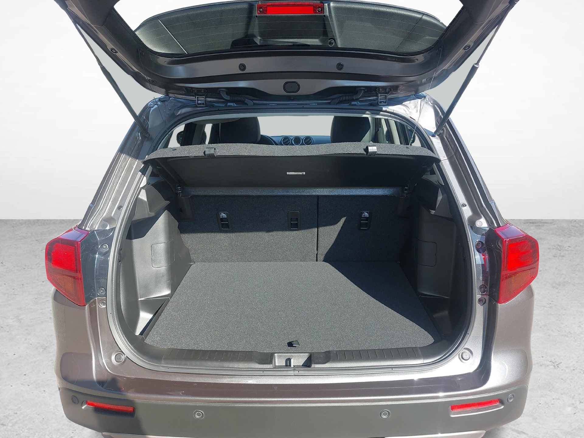 SUZUKI Vitara 1.4 T Compact Top Hybrid 4x4-image-11