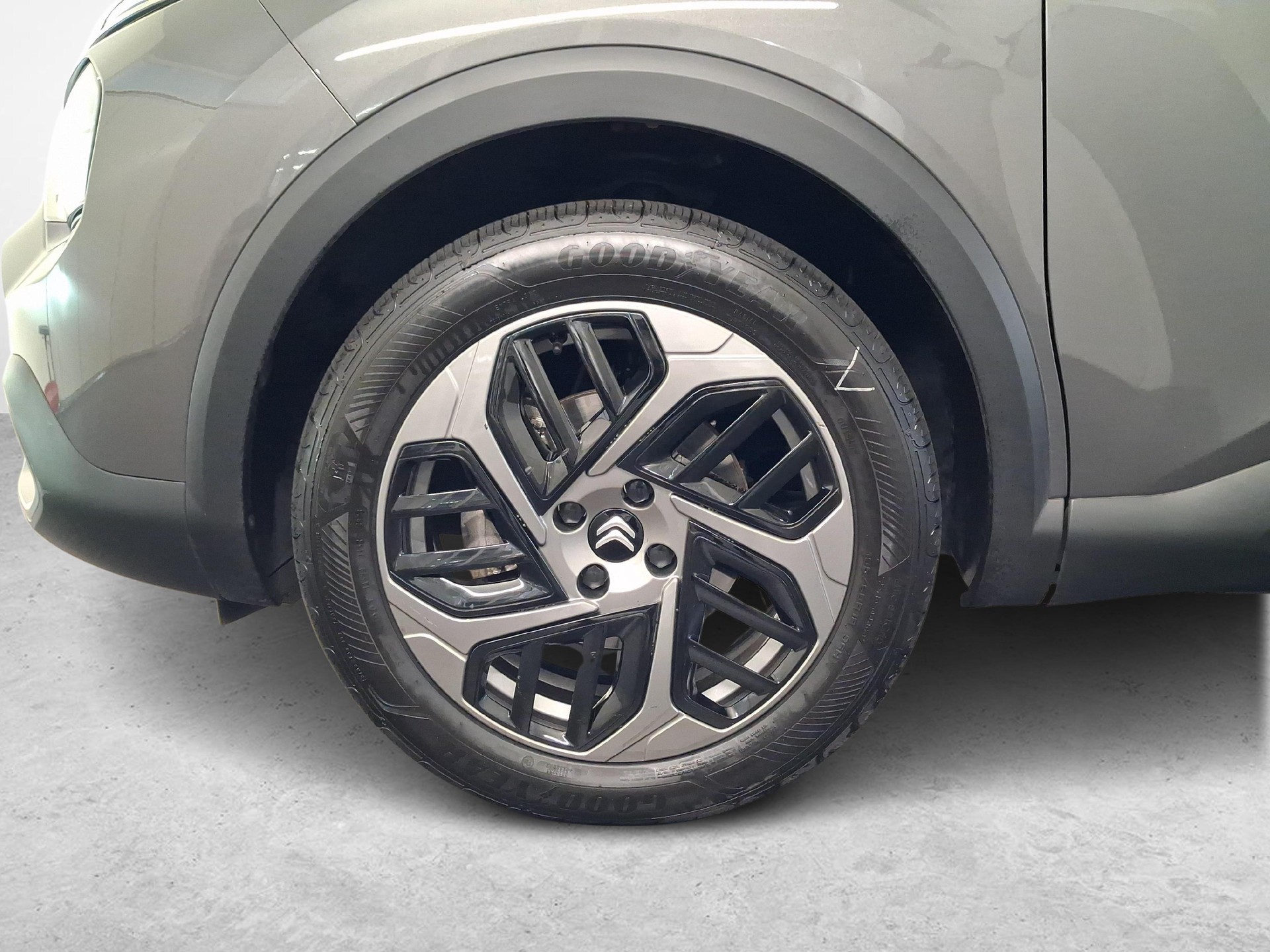 CITROEN C4 1.2 PureTech Swiss Edition-image-14