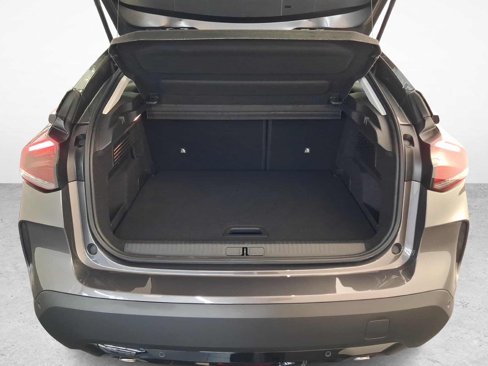 CITROEN C4 1.2 PureTech Swiss Edition-image-11