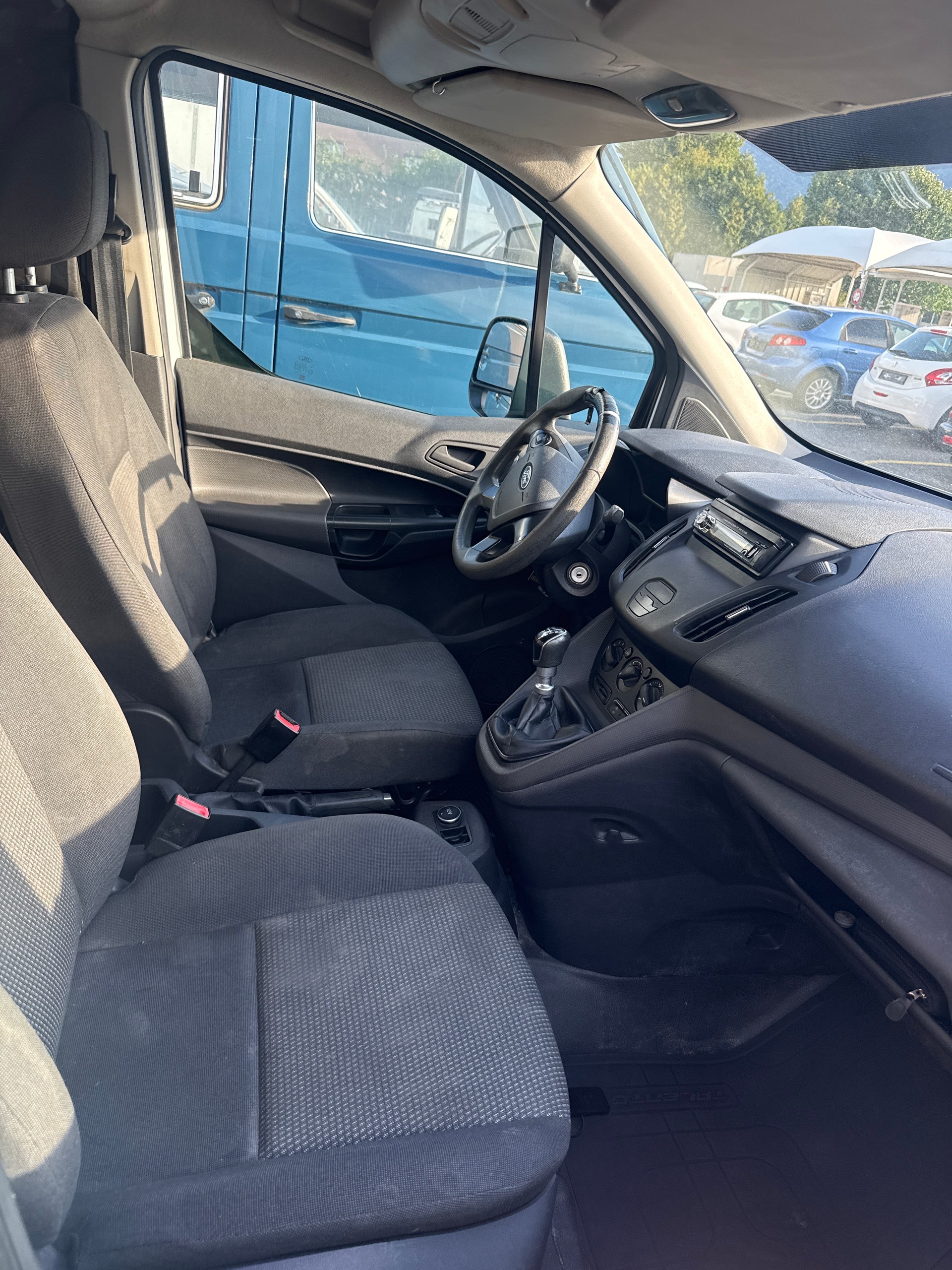 FORD Transit Connect Van T210 1.0 EcoBoost Ambiente-image-7