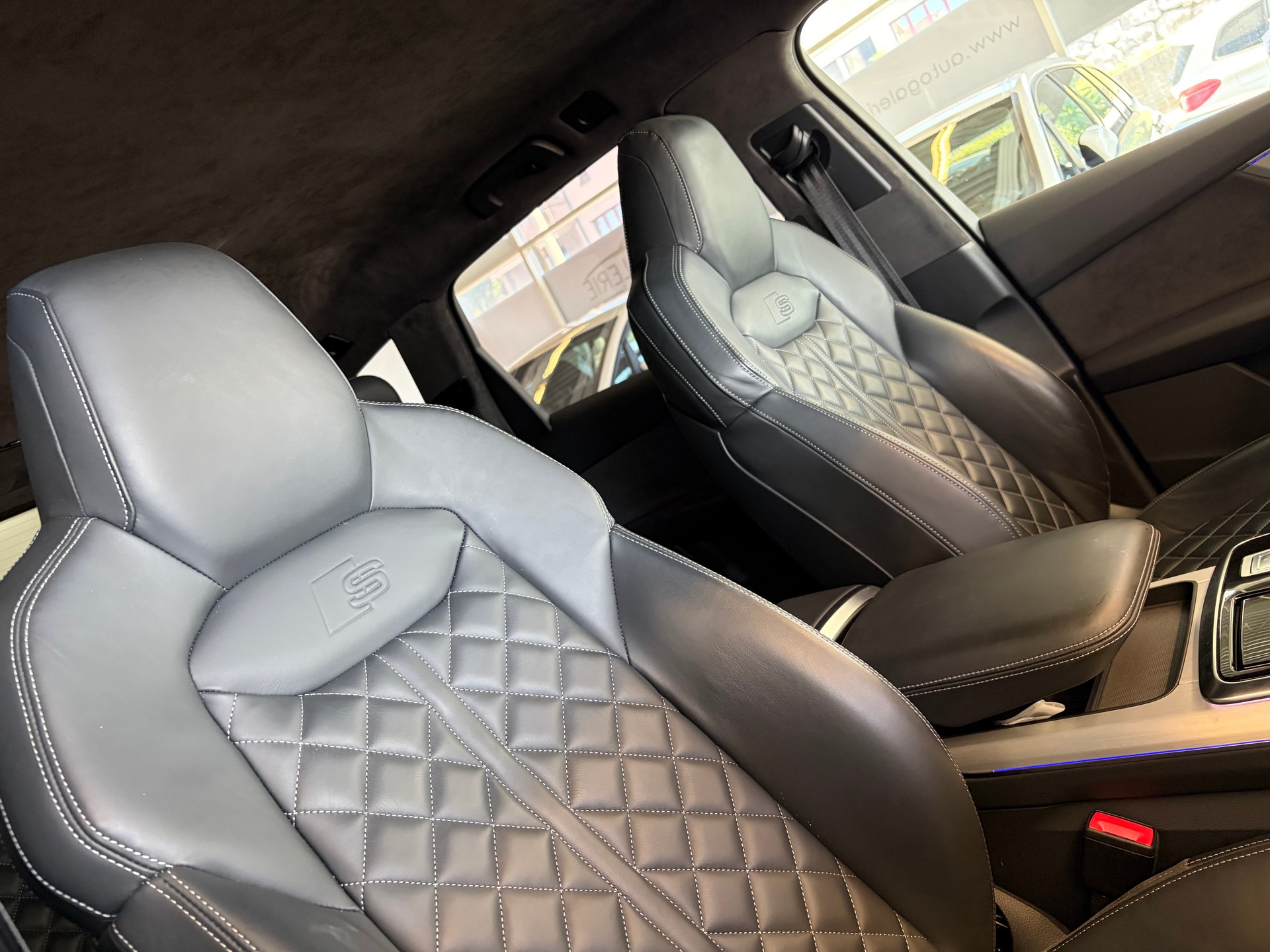 AUDI SQ7 4.0 TDI quattro | CH Fzg. | 7 Sitz | B&O | Assistenz | HD Matrix | HeadUp | Standheizung | -image-37