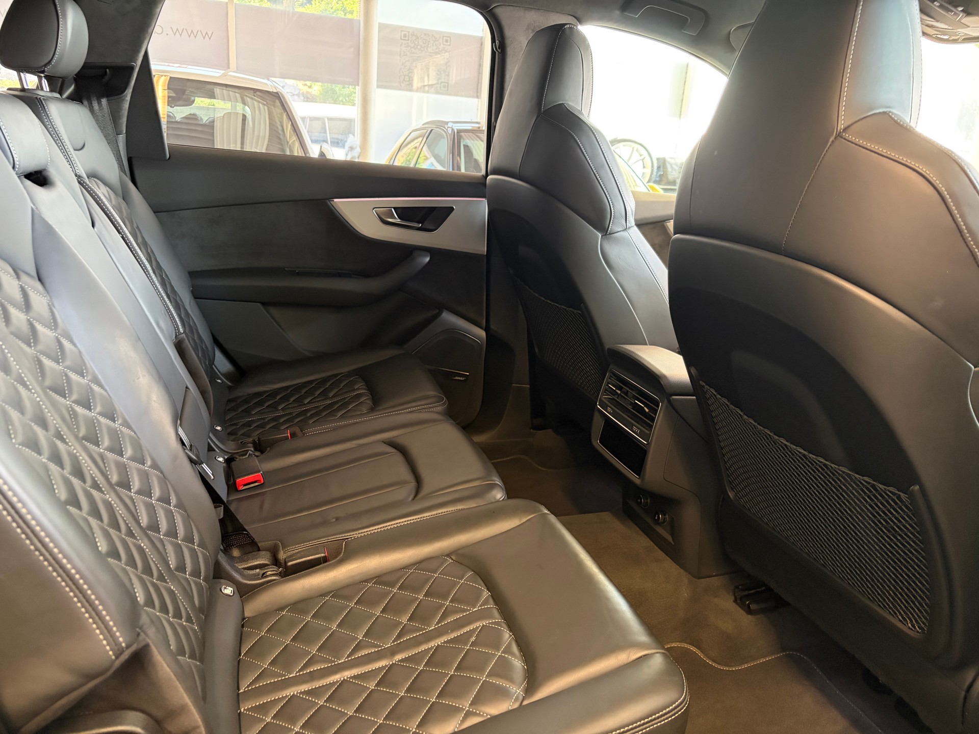 AUDI SQ7 4.0 TDI quattro | CH Fzg. | 7 Sitz | B&O | Assistenz | HD Matrix | HeadUp | Standheizung | -image-34