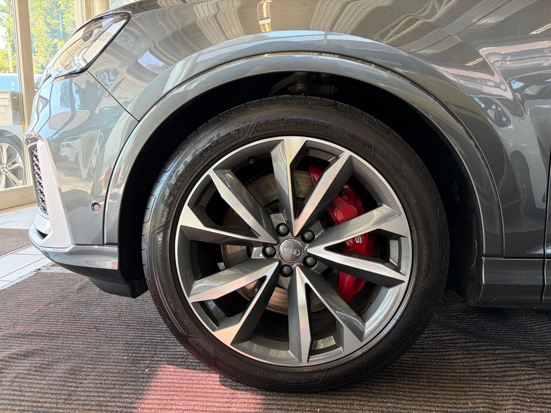 AUDI SQ7 4.0 TDI quattro | CH Fzg. | 7 Sitz | B&O | Assistenz | HD Matrix | HeadUp | Standheizung | -image-9