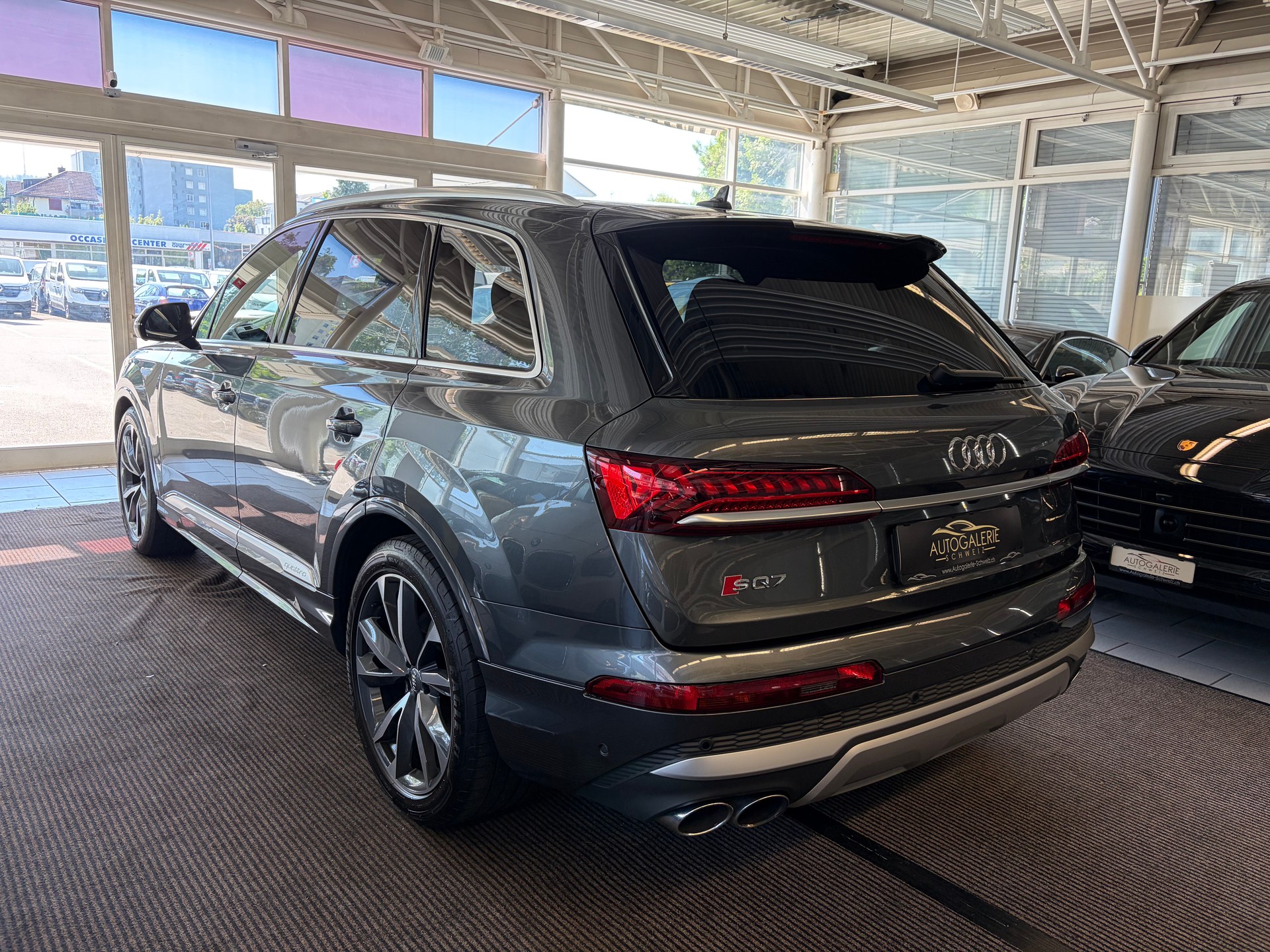 AUDI SQ7 4.0 TDI quattro | CH Fzg. | 7 Sitz | B&O | Assistenz | HD Matrix | HeadUp | Standheizung | -image-10