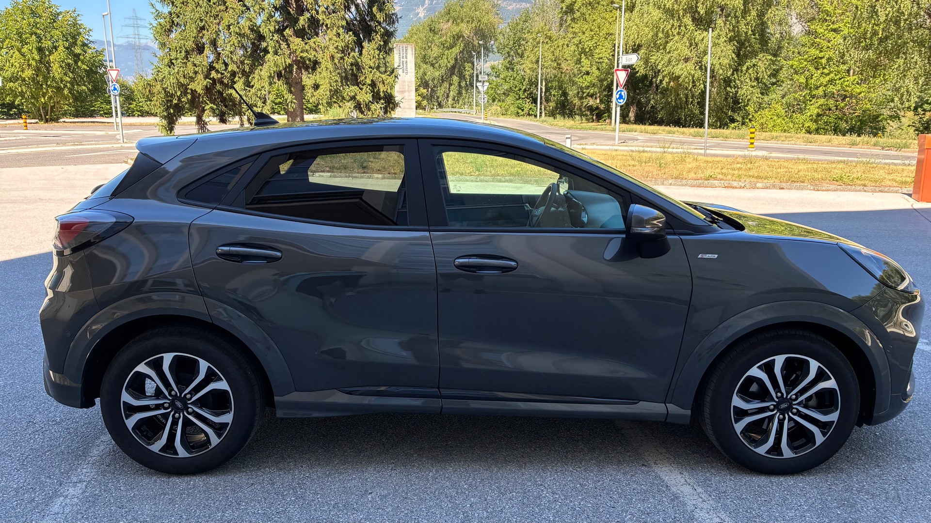 FORD 1.0 EcoB Hybrid 125 ST-Line-image-1