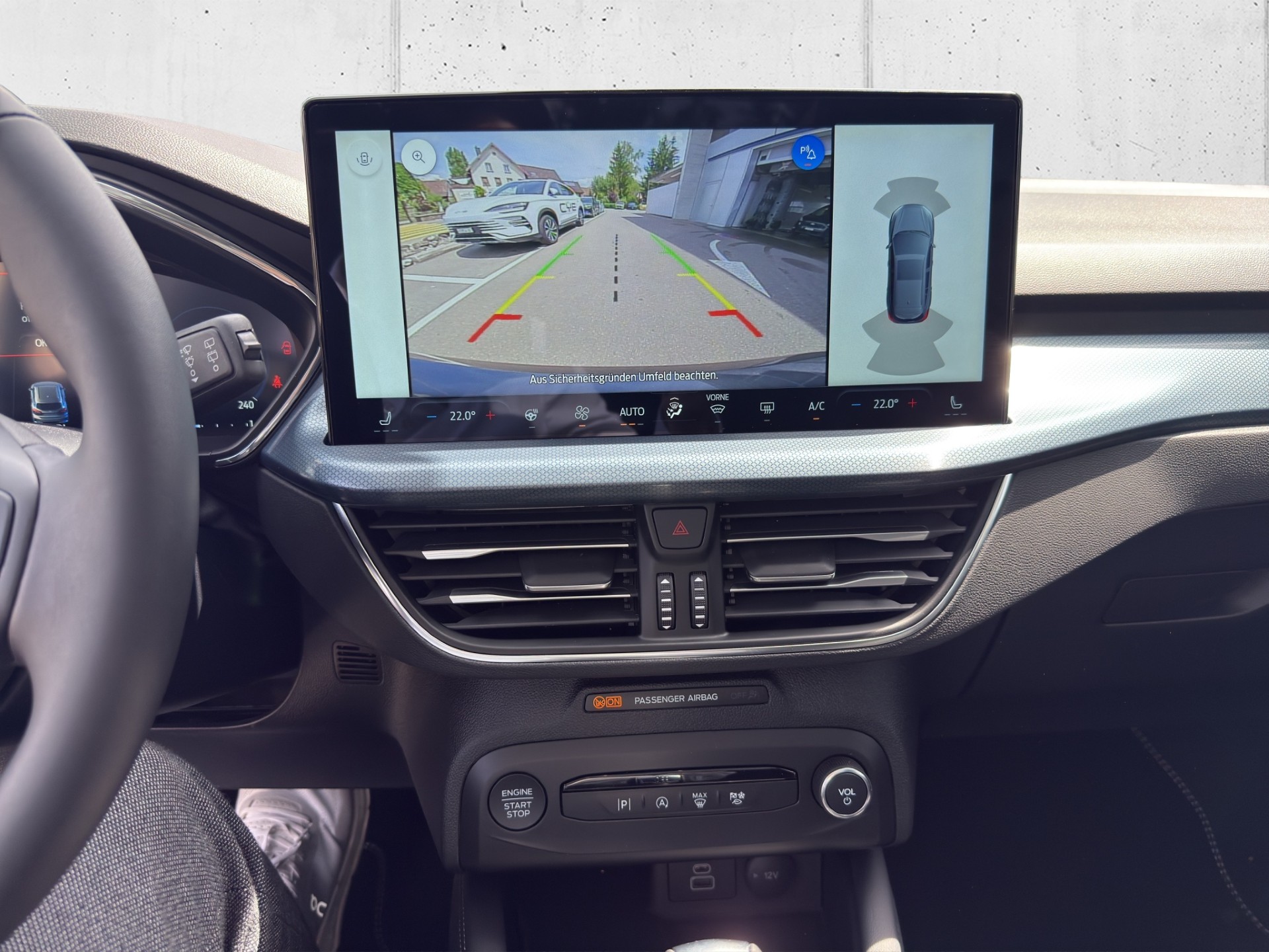 FORD Focus 1.0i EcoB Hybrid 155 Active X-image-10