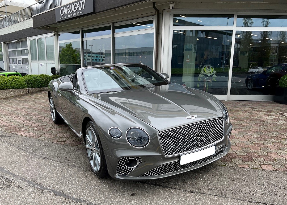 BENTLEY Continental GTC 6.0 W12-showroom-element-2
