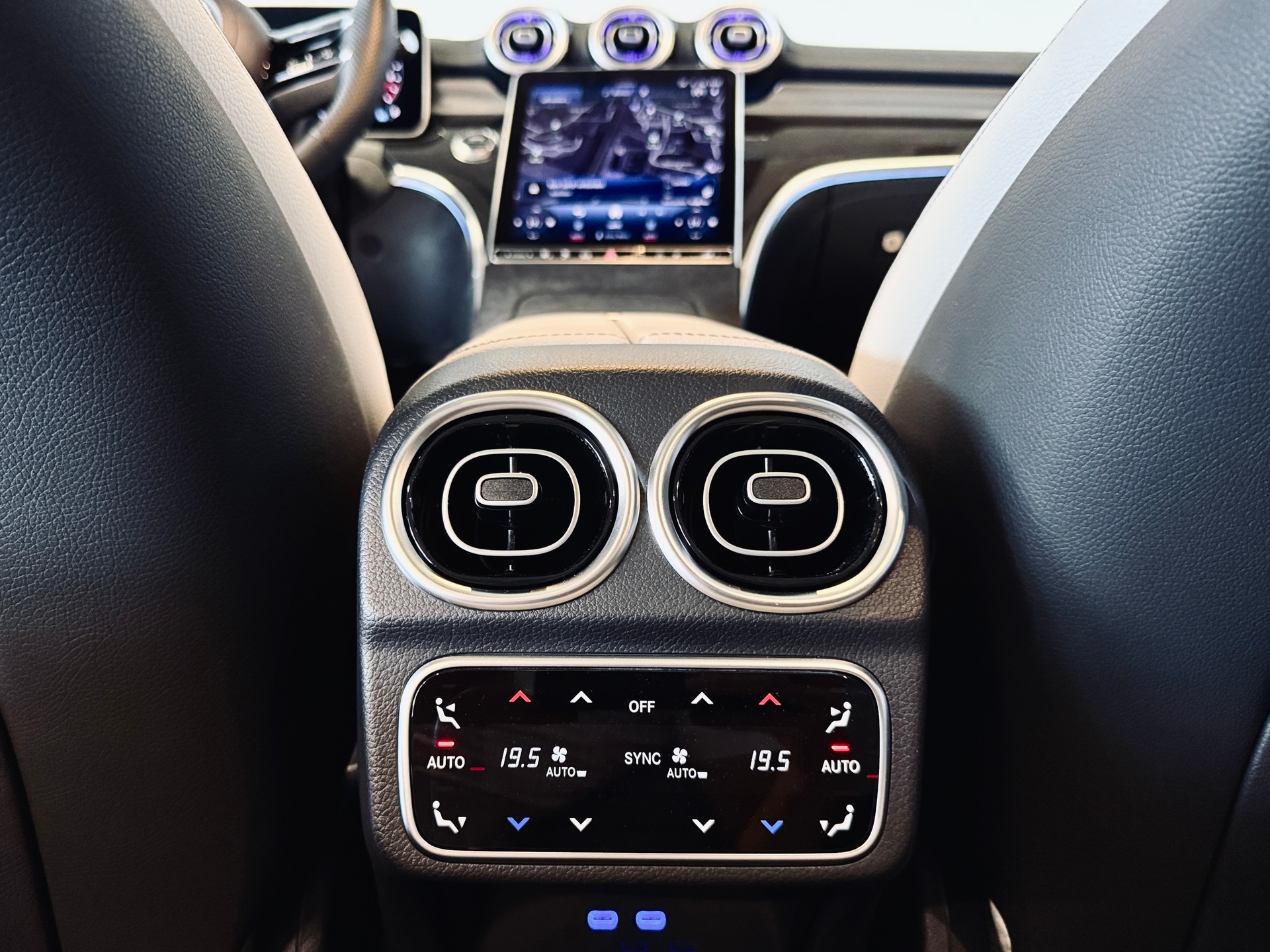 MERCEDES-BENZ C 400E 4MATIC AMG LINE | ALLRAD | PLUGIN-HYBRID | CH-FZG-image-13