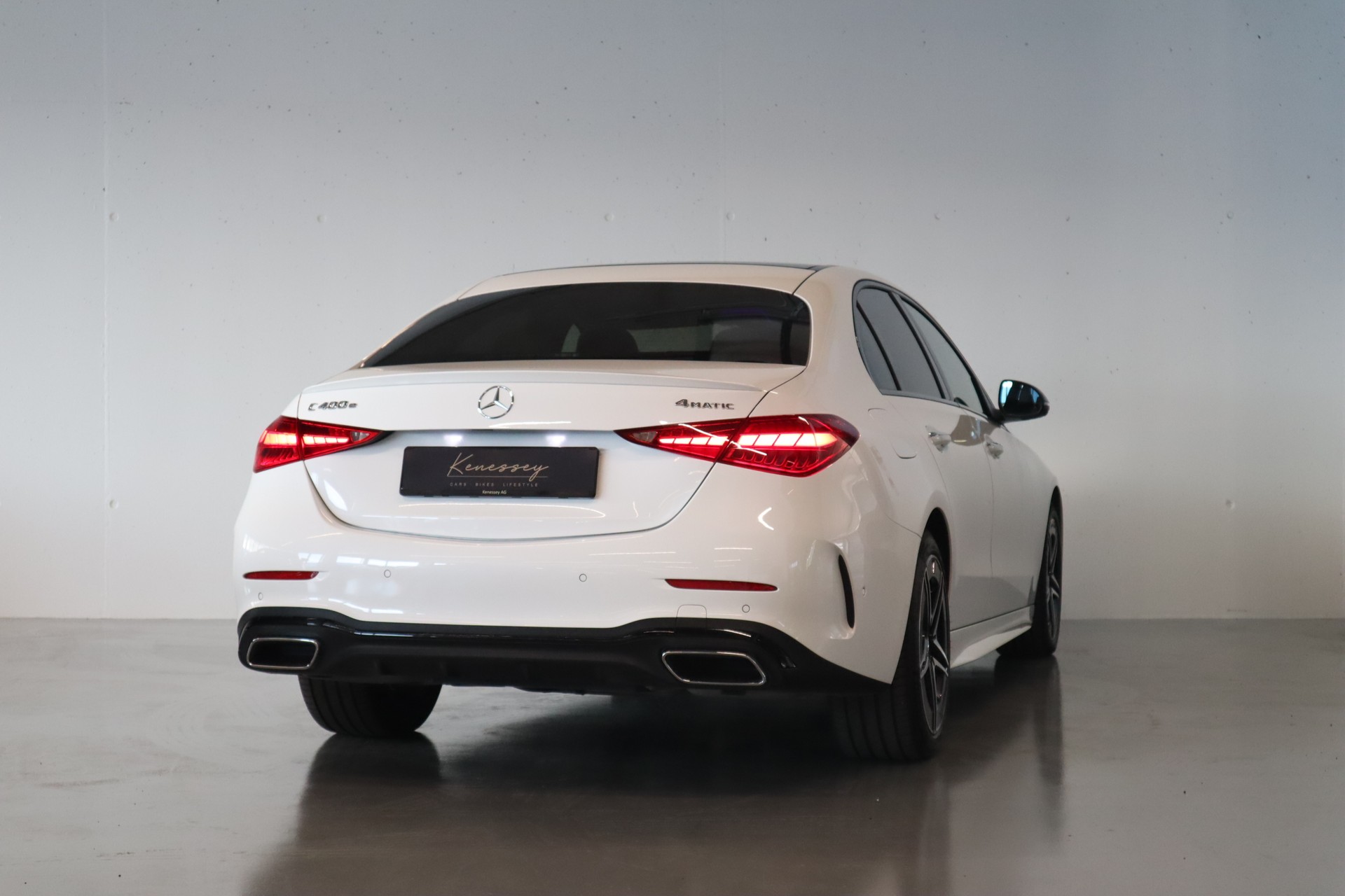 MERCEDES-BENZ C 400E 4MATIC AMG LINE | ALLRAD | PLUGIN-HYBRID | CH-FZG-image-15