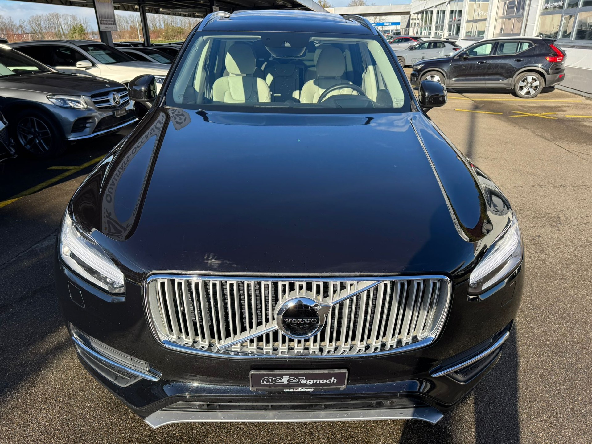 VOLVO XC90 D5 AWD Inscription Geartronic-image-2