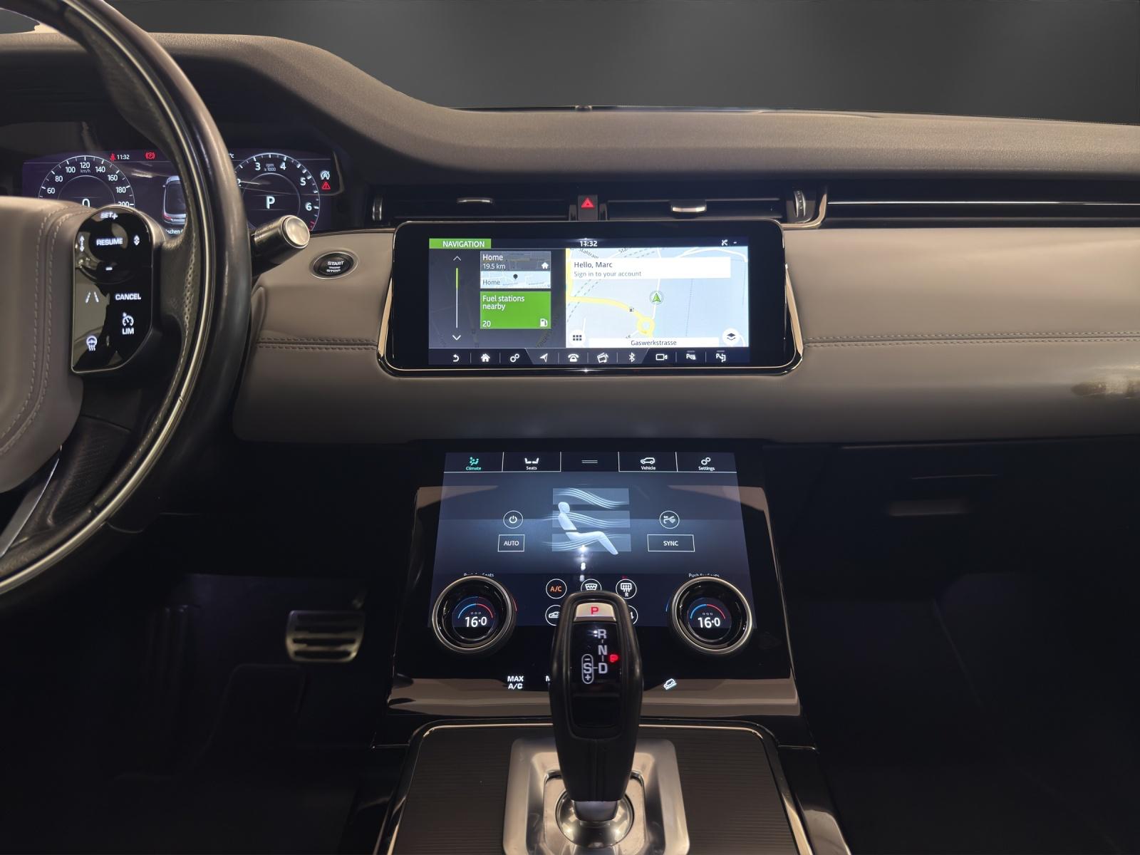 LAND ROVER Range Rover Evoque R-Dyn First Edi P 250 HSE AT9-image-10