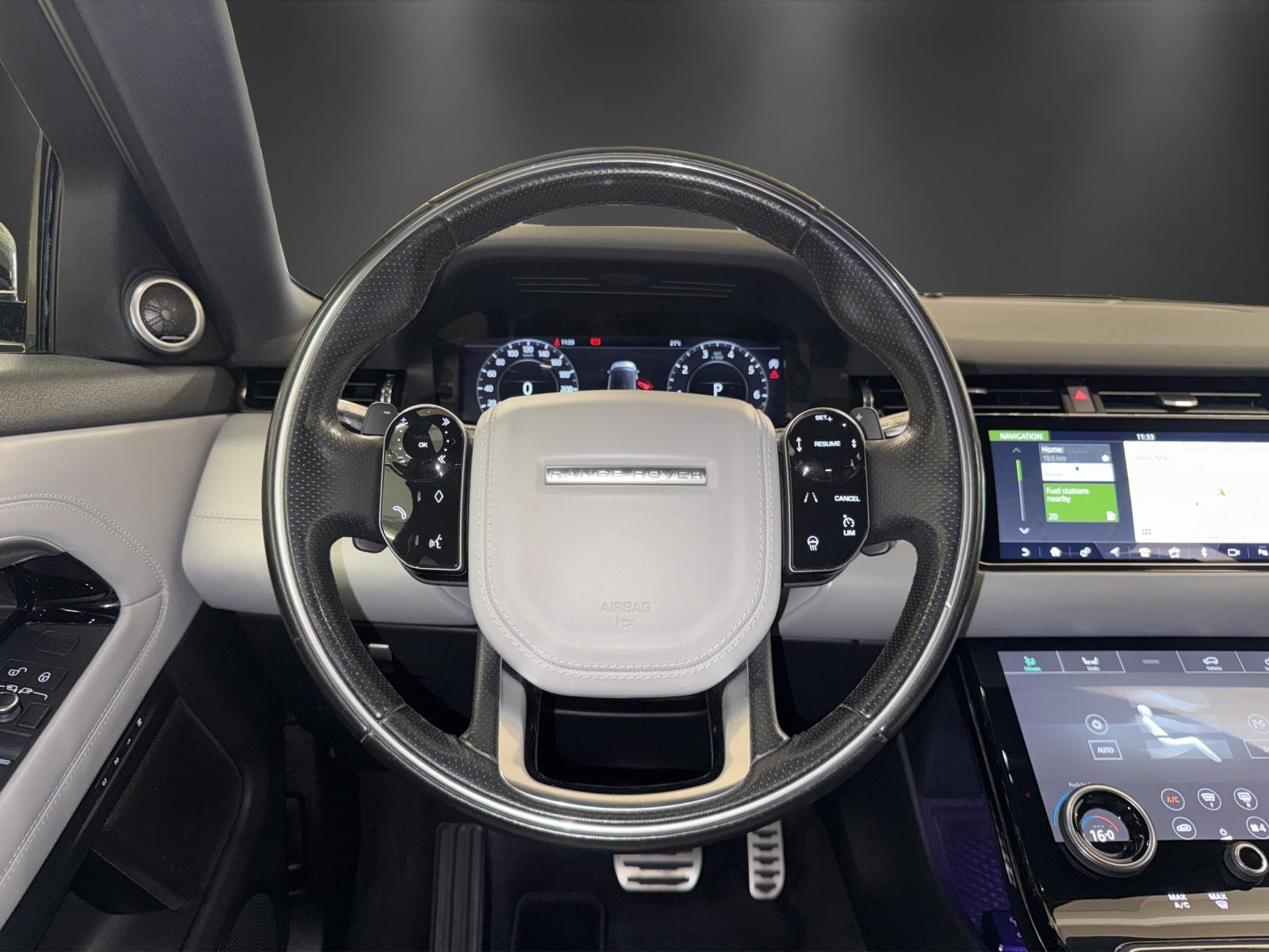 LAND ROVER Range Rover Evoque R-Dyn First Edi P 250 HSE AT9-image-12