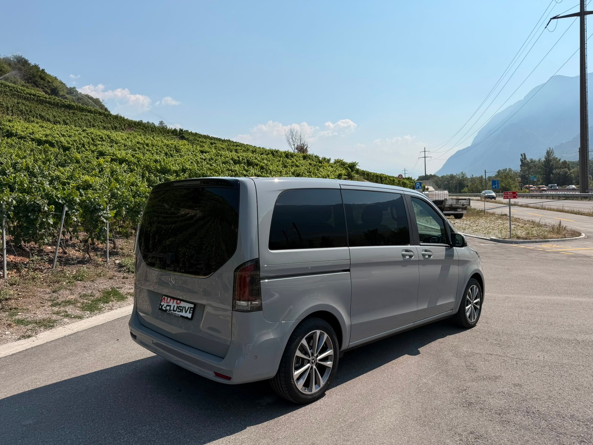 MERCEDES-BENZ V 300 d kompakt 4Matic Style 9G-Tronic-image-3