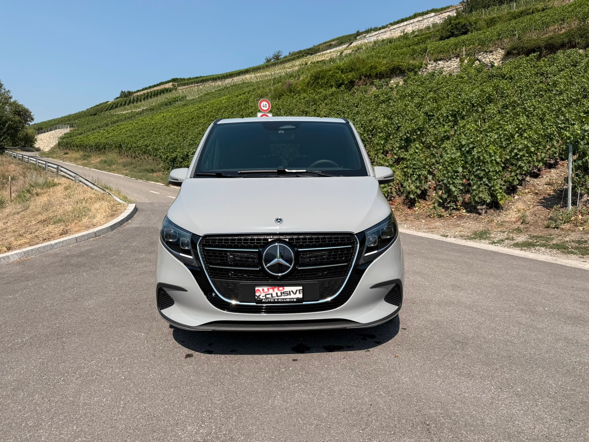 MERCEDES-BENZ V 300 d kompakt 4Matic Style 9G-Tronic-image-1
