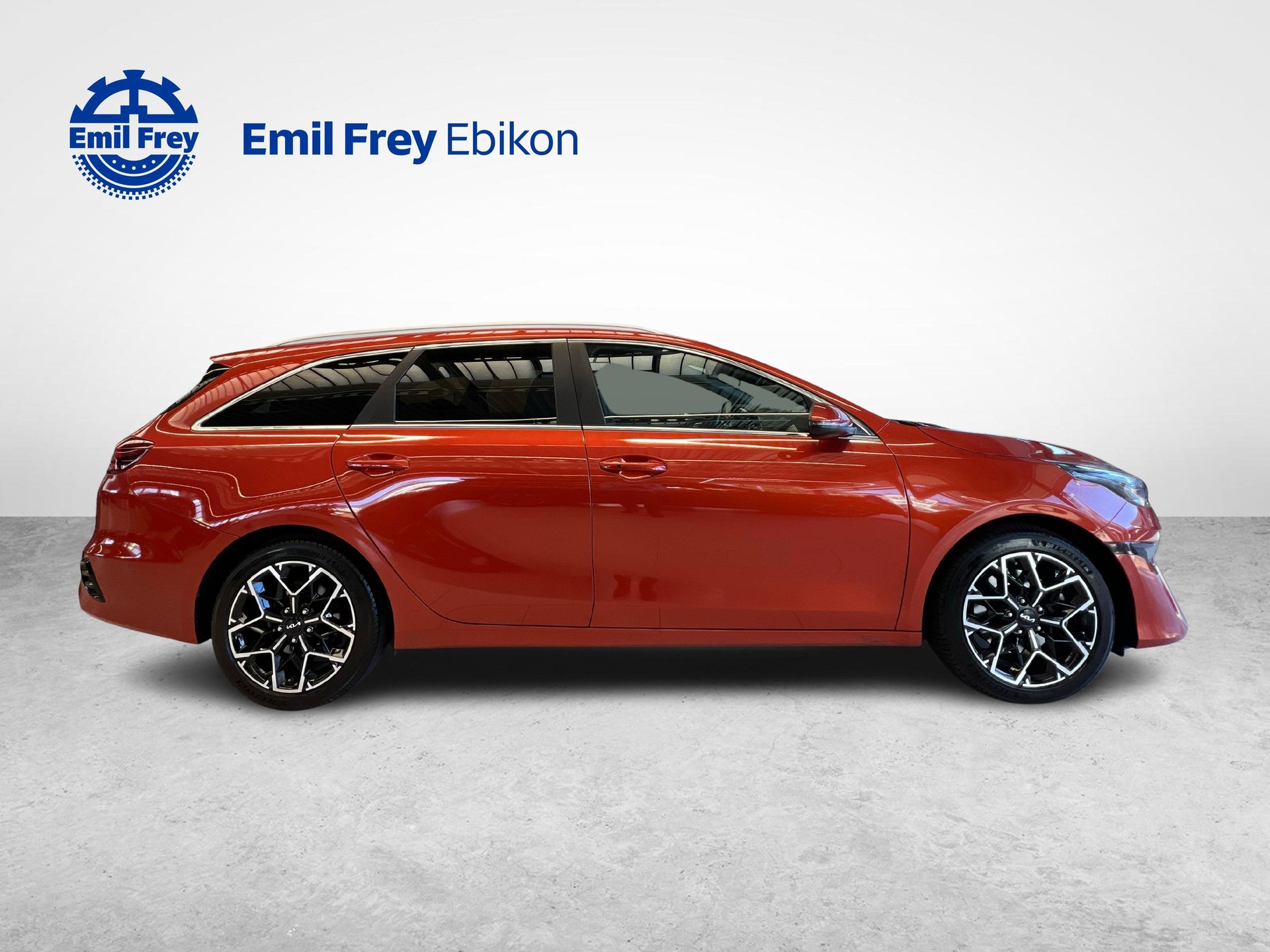KIA Ceed SW 1.5 T-GDi GT-Line-image-5