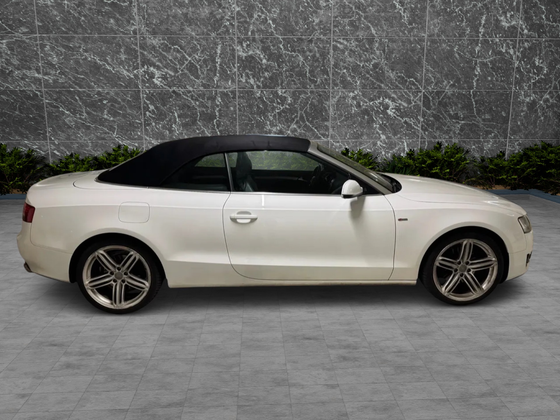 AUDI A5 Cabriolet 2.0 TFSI-image-4