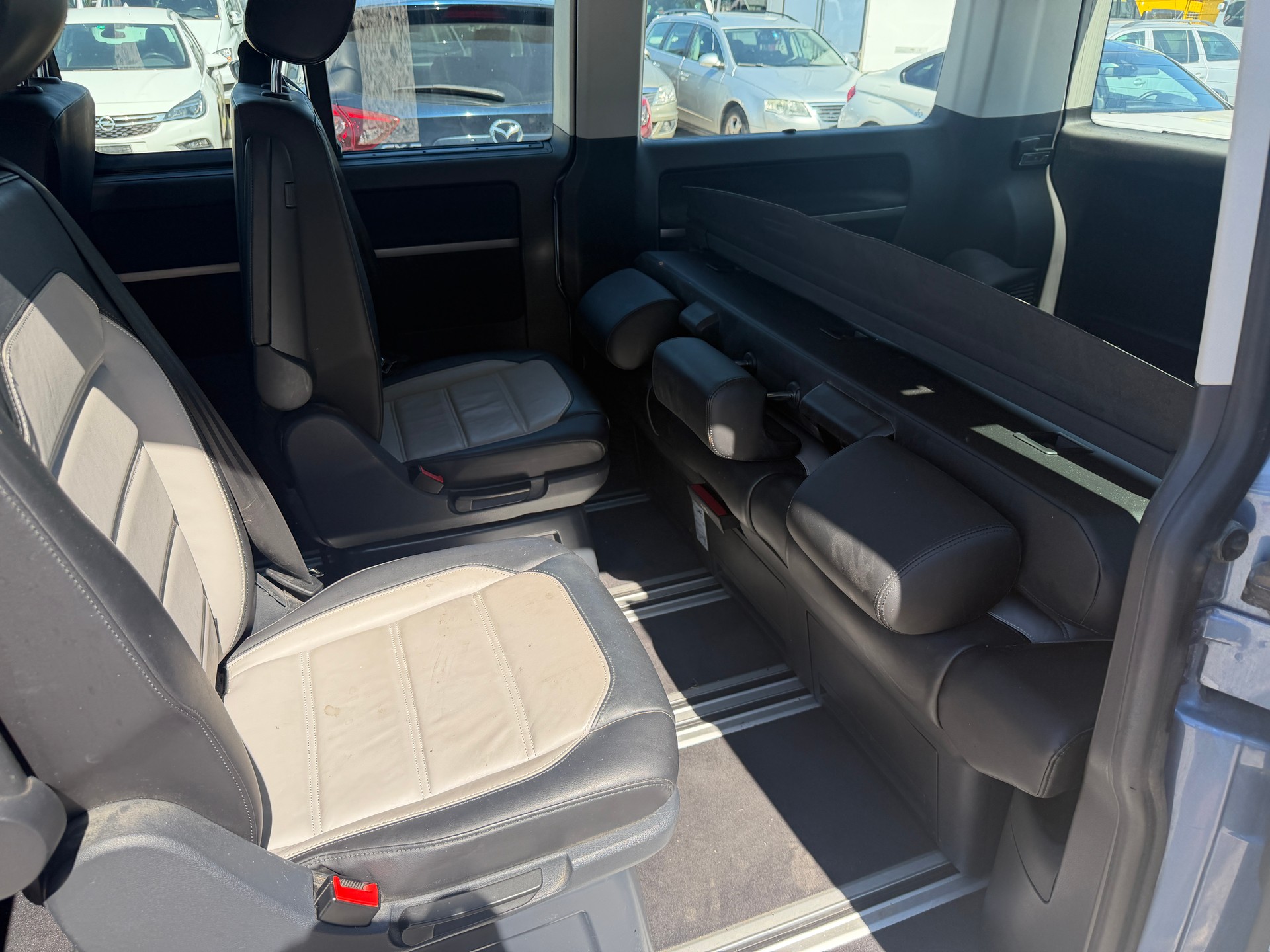 VW T6 Multivan 2.0 TDI Highline Liberty 4Motion-image-8