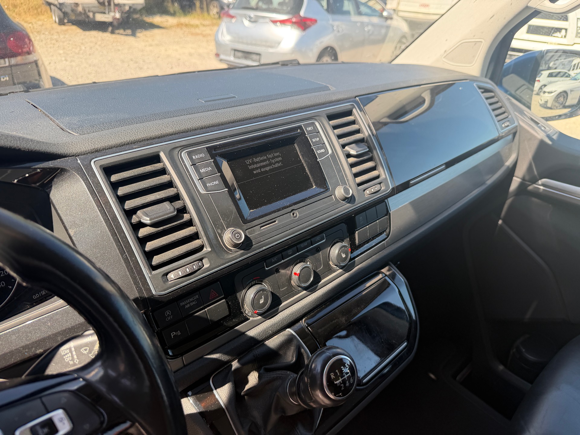 VW T6 Multivan 2.0 TDI Highline Liberty 4Motion-image-10