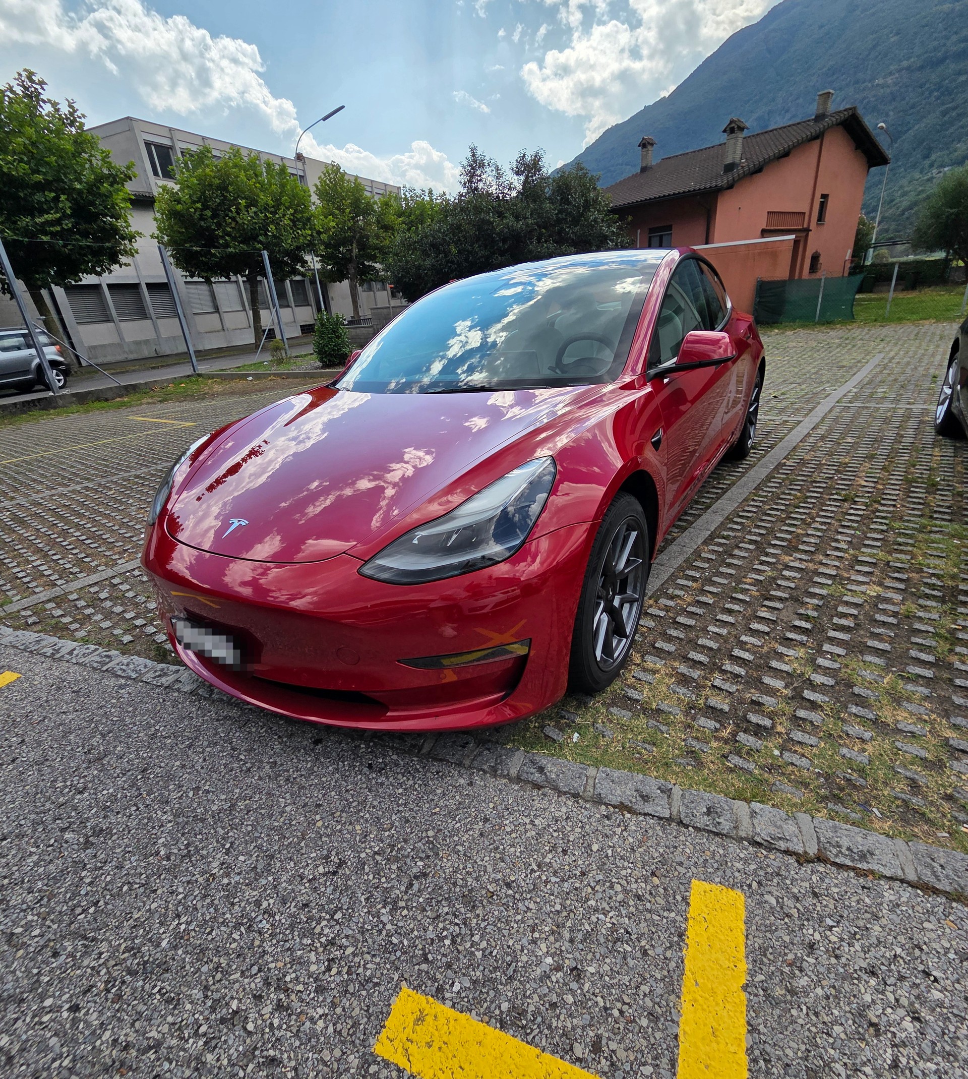 TESLA Long Range D-image-1