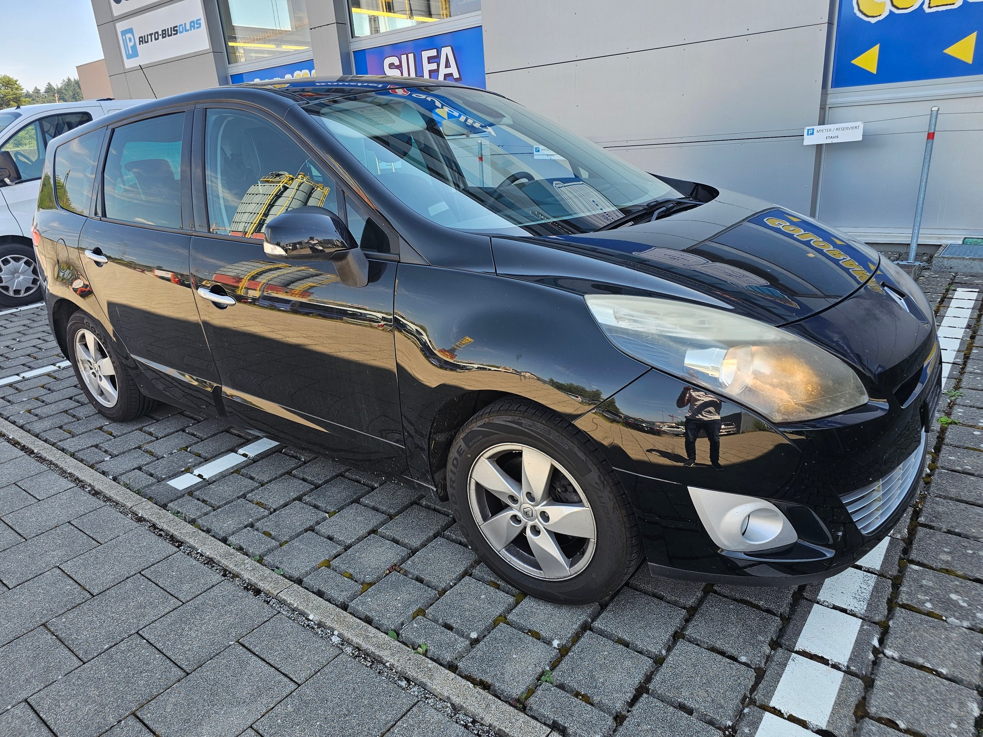 RENAULT Grand Scénic 1.4 16V Turbo Expression-image-2