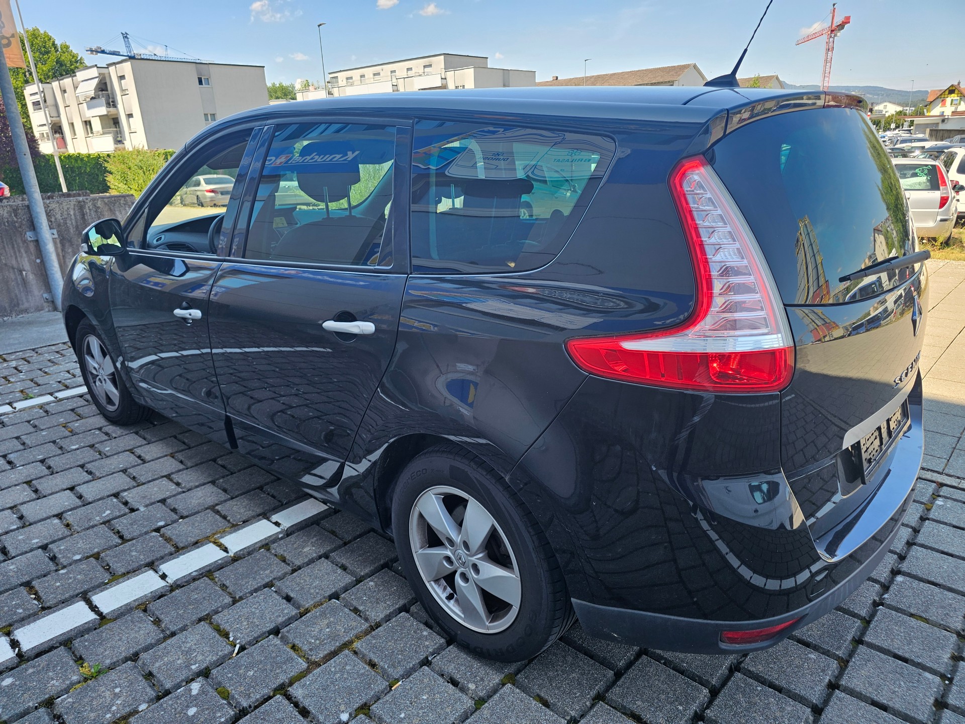 RENAULT Grand Scénic 1.4 16V Turbo Expression-image-7