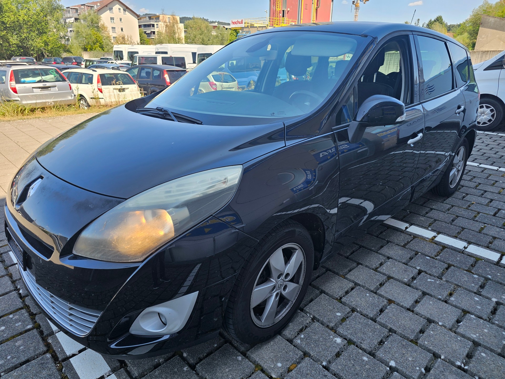 RENAULT Grand Scénic 1.4 16V Turbo Expression-image-1