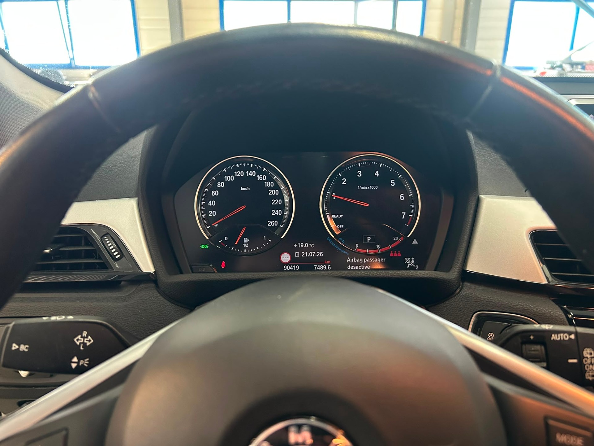 BMW X1 sDrive 18i Steptronic DSK-image-9