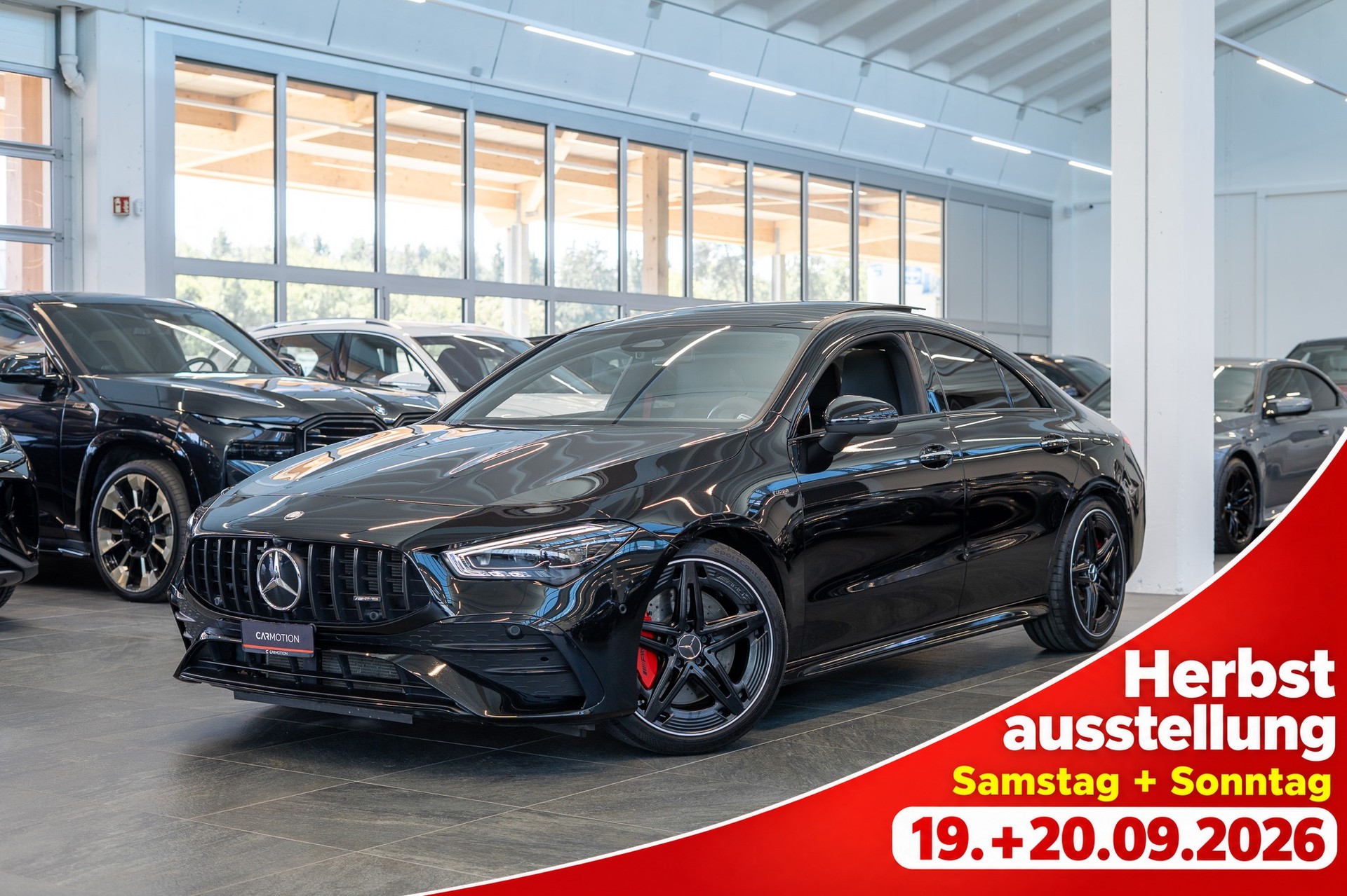 MERCEDES-BENZ CLA 35 AMG 4matic / Panorama-Schiebedach / Performance Auspuff /