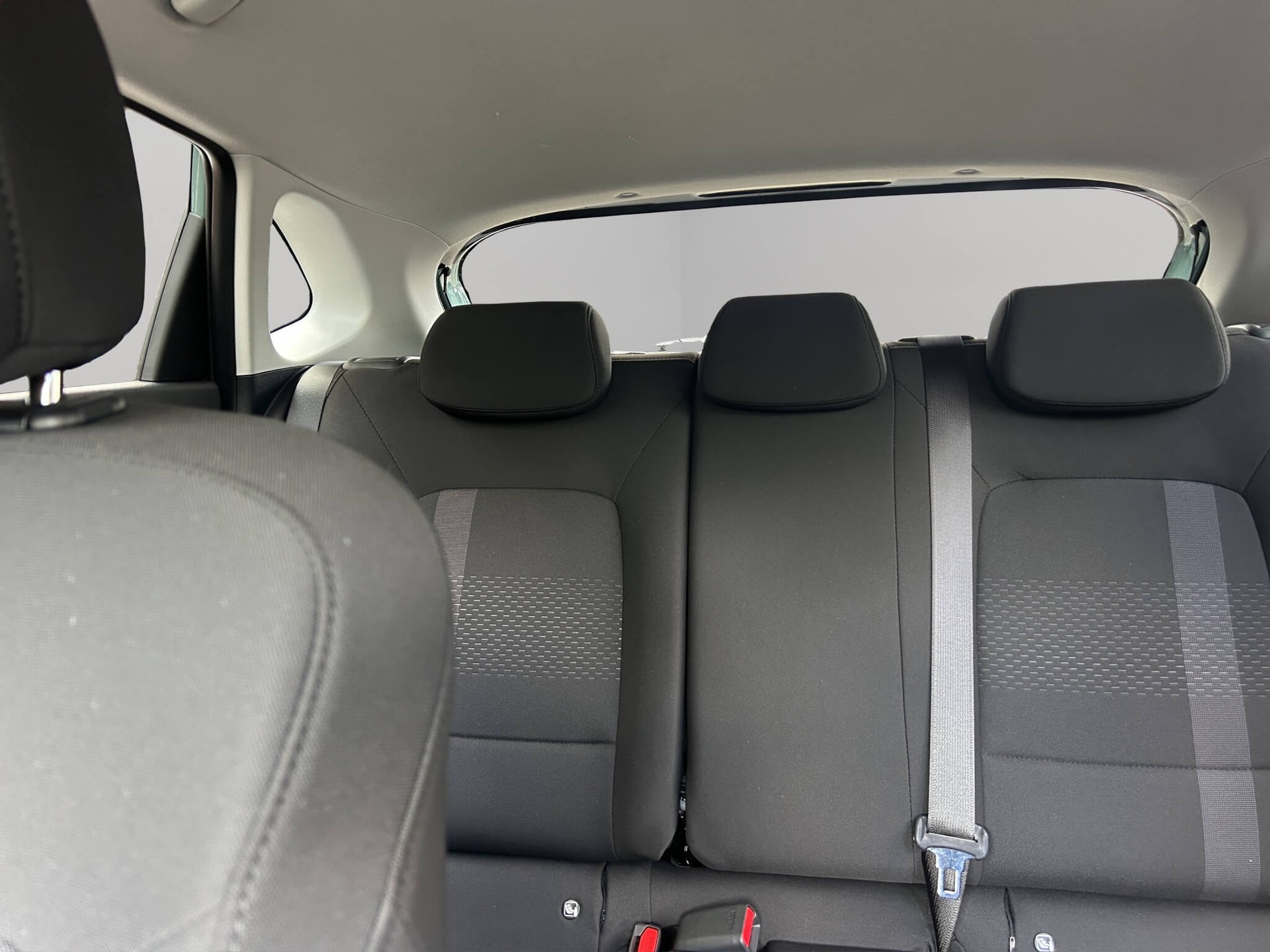 HYUNDAI i20 1.0 T-GDi Amplia-image-7