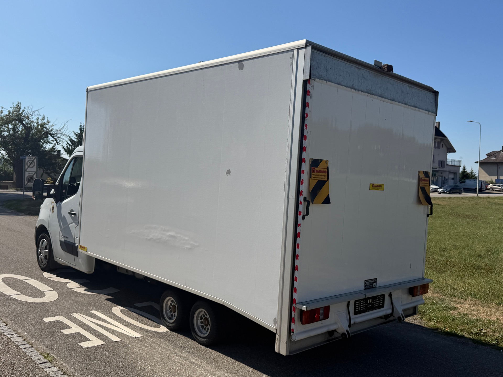 RENAULT Master T35 ENERGY 2.3dCi 165 L3H1-image-2