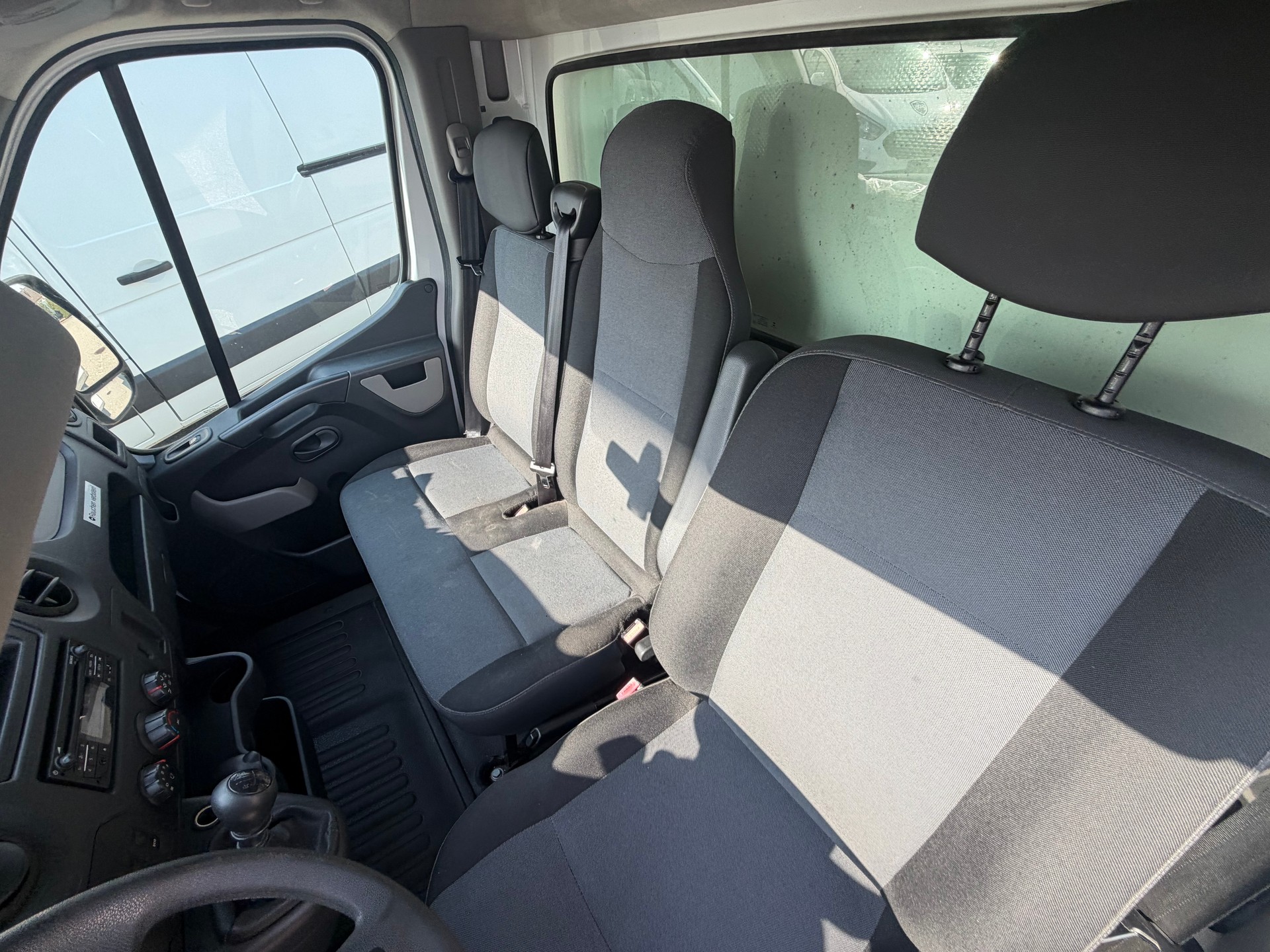 RENAULT Master T35 ENERGY 2.3dCi 165 L3H1-image-8