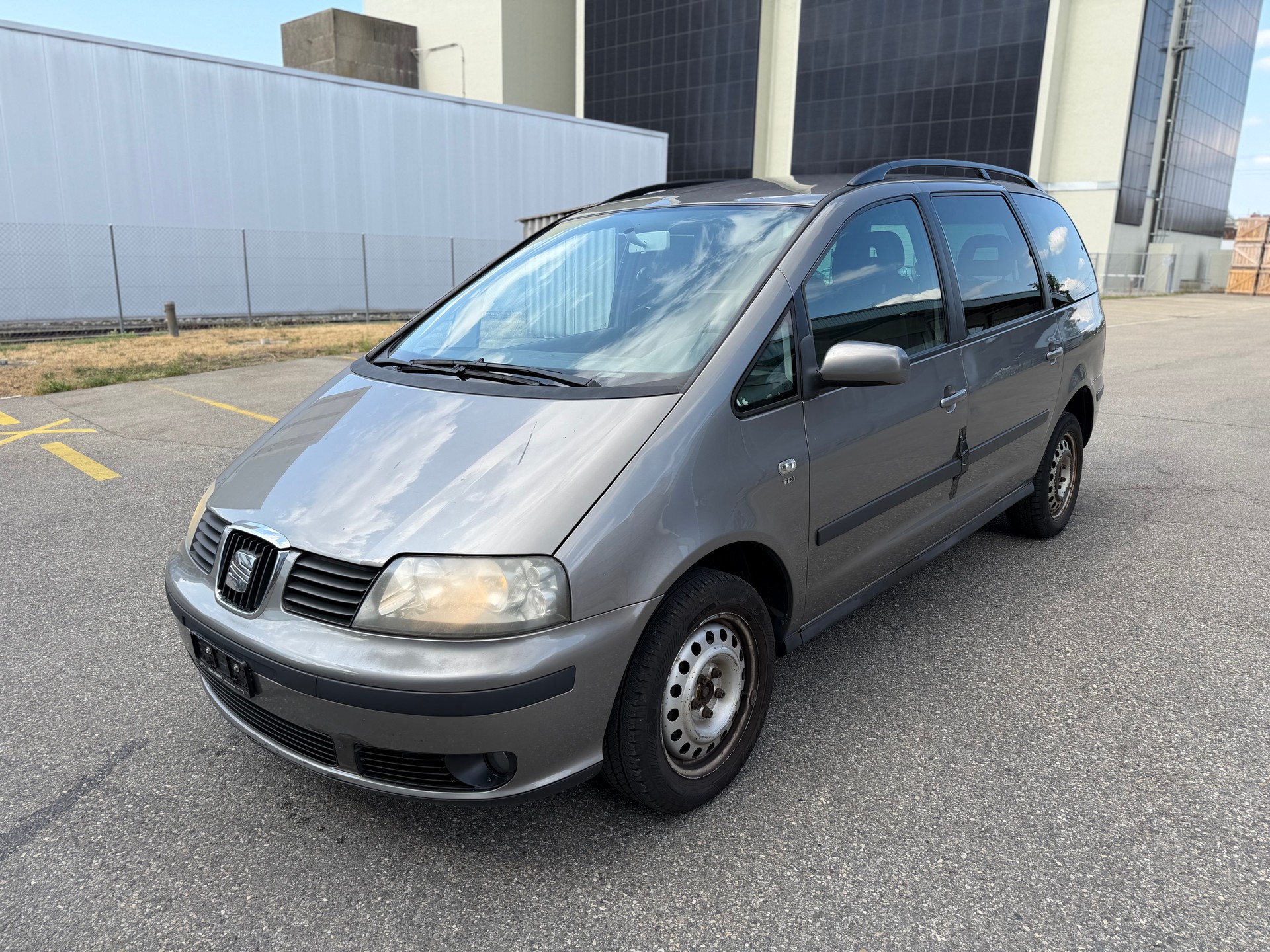 SEAT Alhambra 1.9 TDI Advantage-image-0