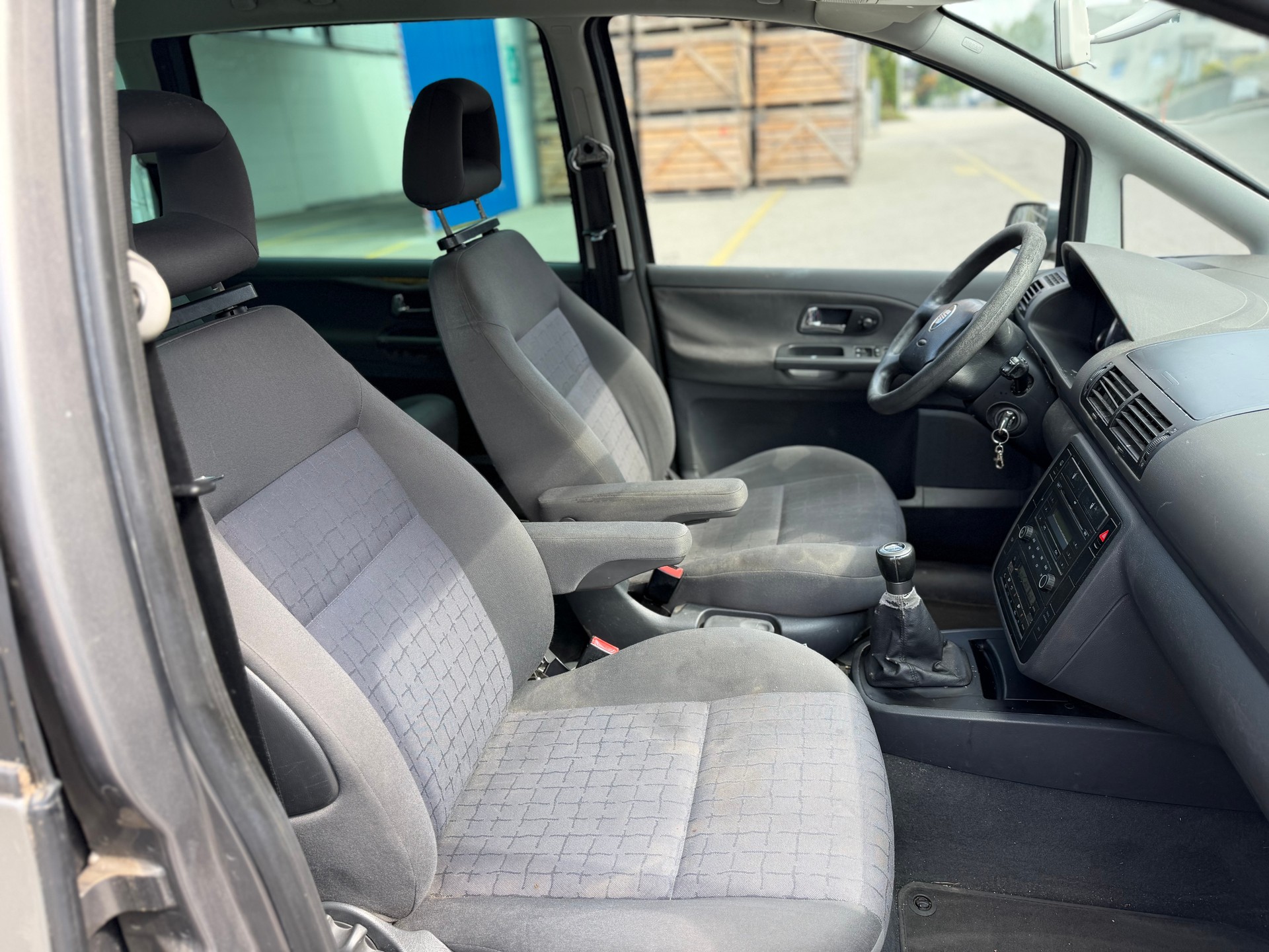 SEAT Alhambra 1.9 TDI Advantage-image-9