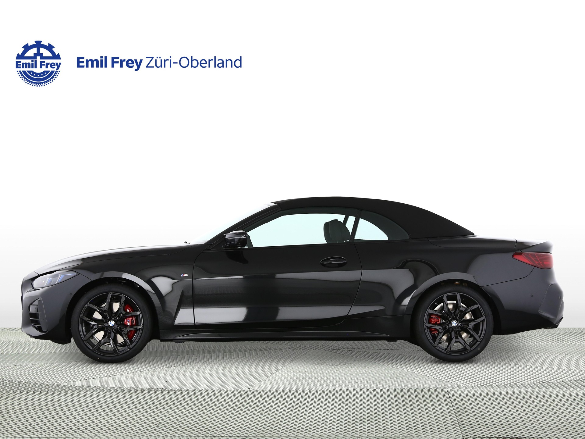 BMW M440i xDrive Cabrio-image-1