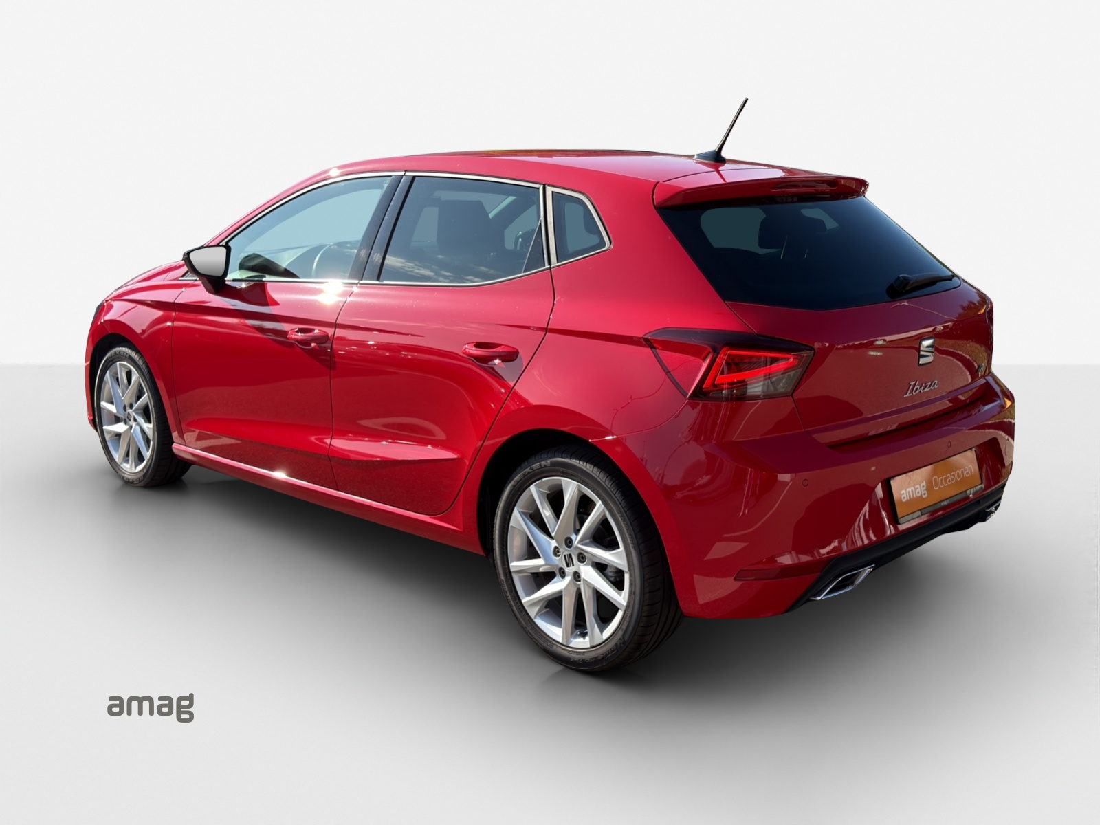 SEAT Ibiza 1.0 EcoTSI Hola FR DSG-image-2