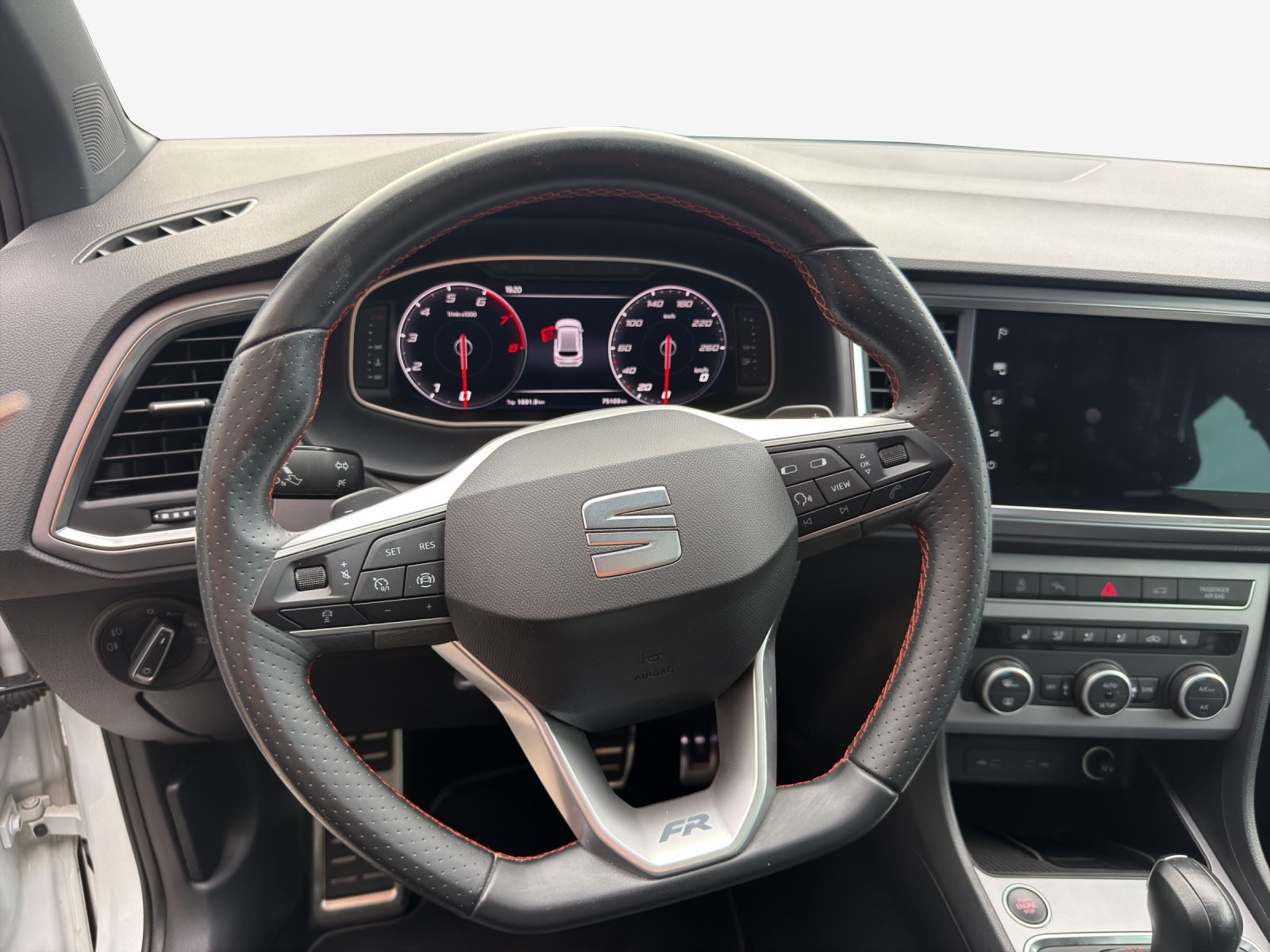 SEAT Ateca 1.5 TSI EVO Hola FR DSG-image-9