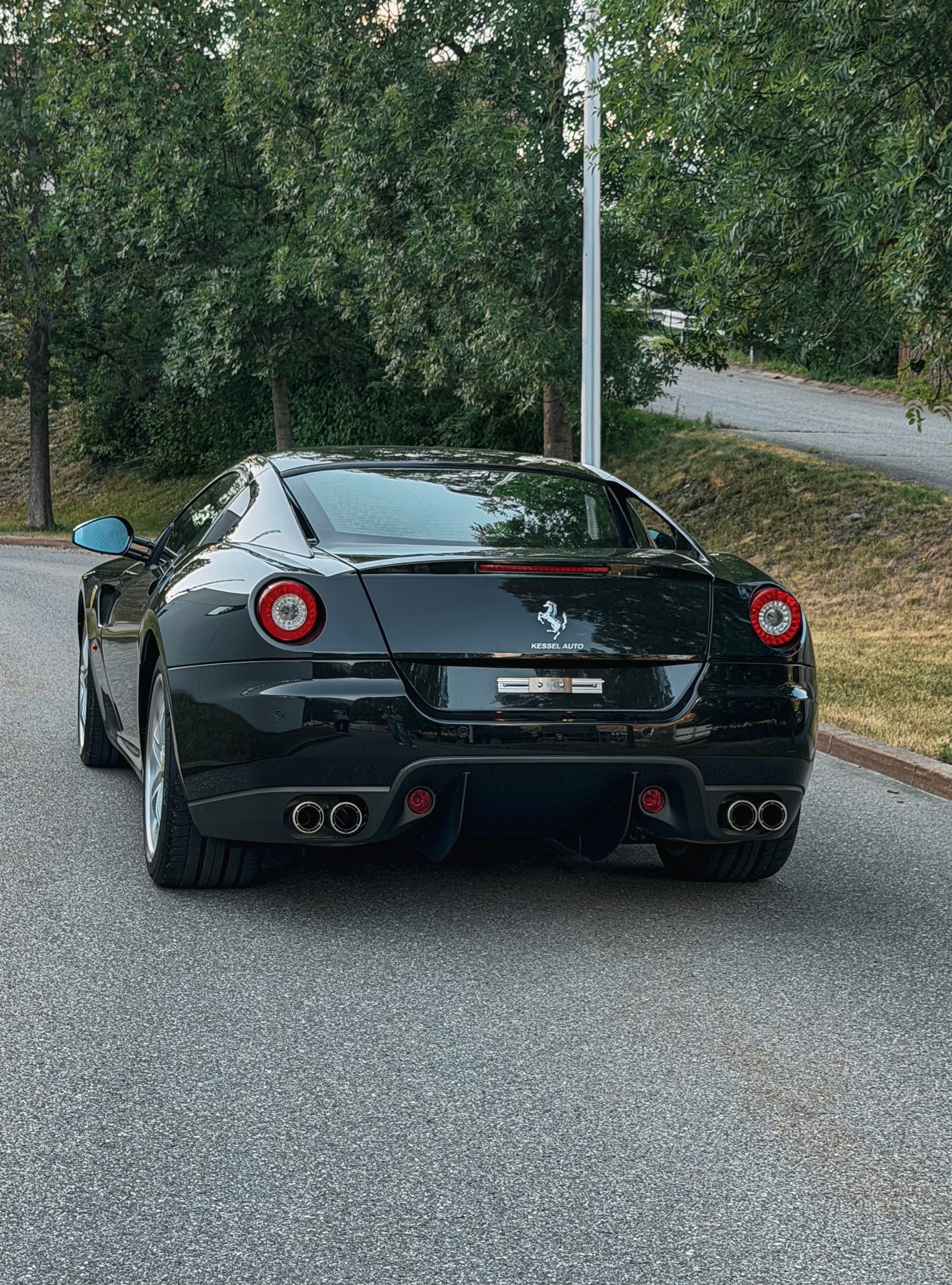 FERRARI 599 GTB-image-5