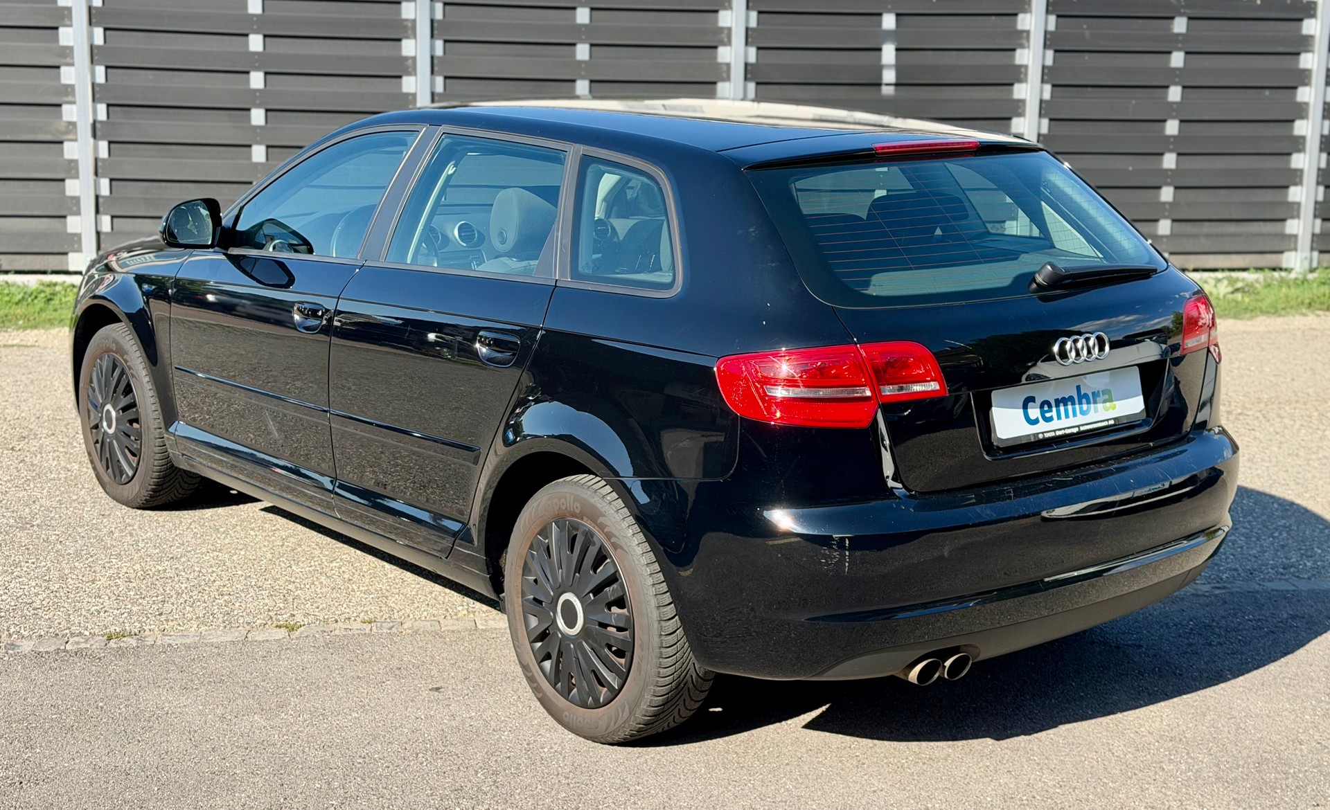 AUDI A3 Sportback 1.4 TFSI Ambition-image-3